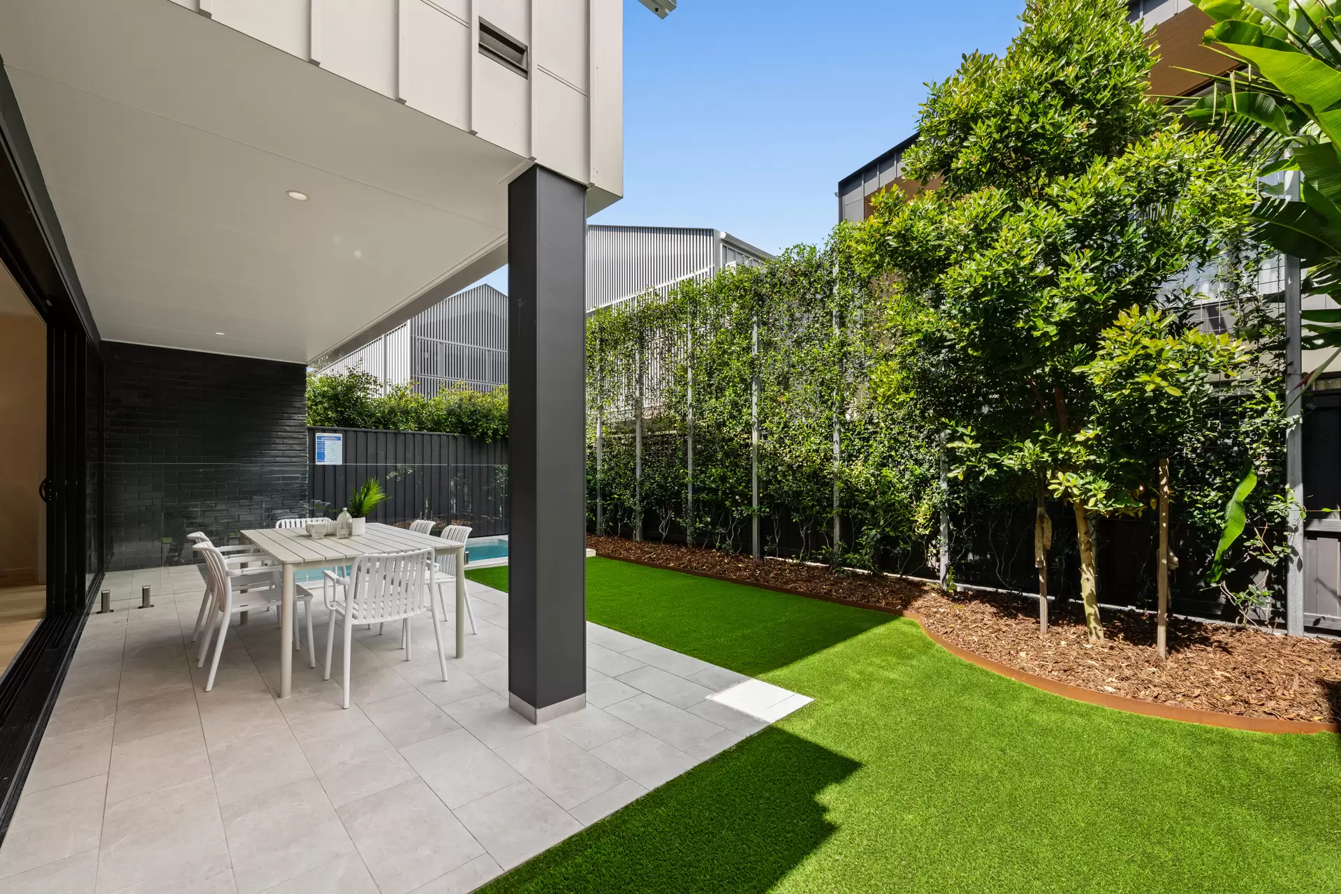 5/270 Ocean Drive, Twin Waters For Sale by Queensland Sotheby's International Realty - image 1