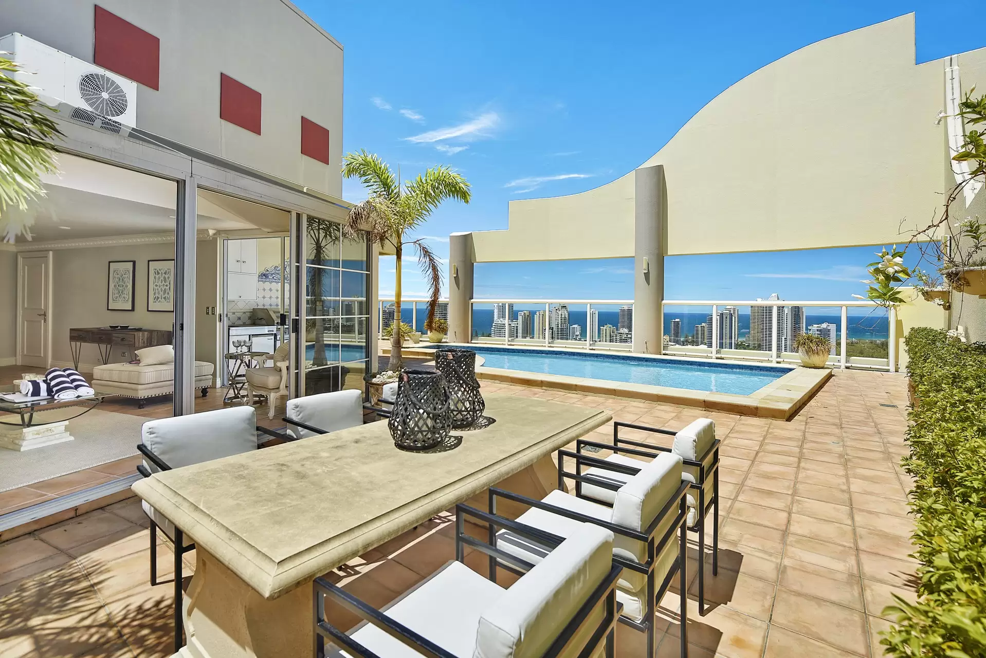 B27-1/75 Brighton Parade, Southport Sold by Queensland Sotheby's International Realty - image 1