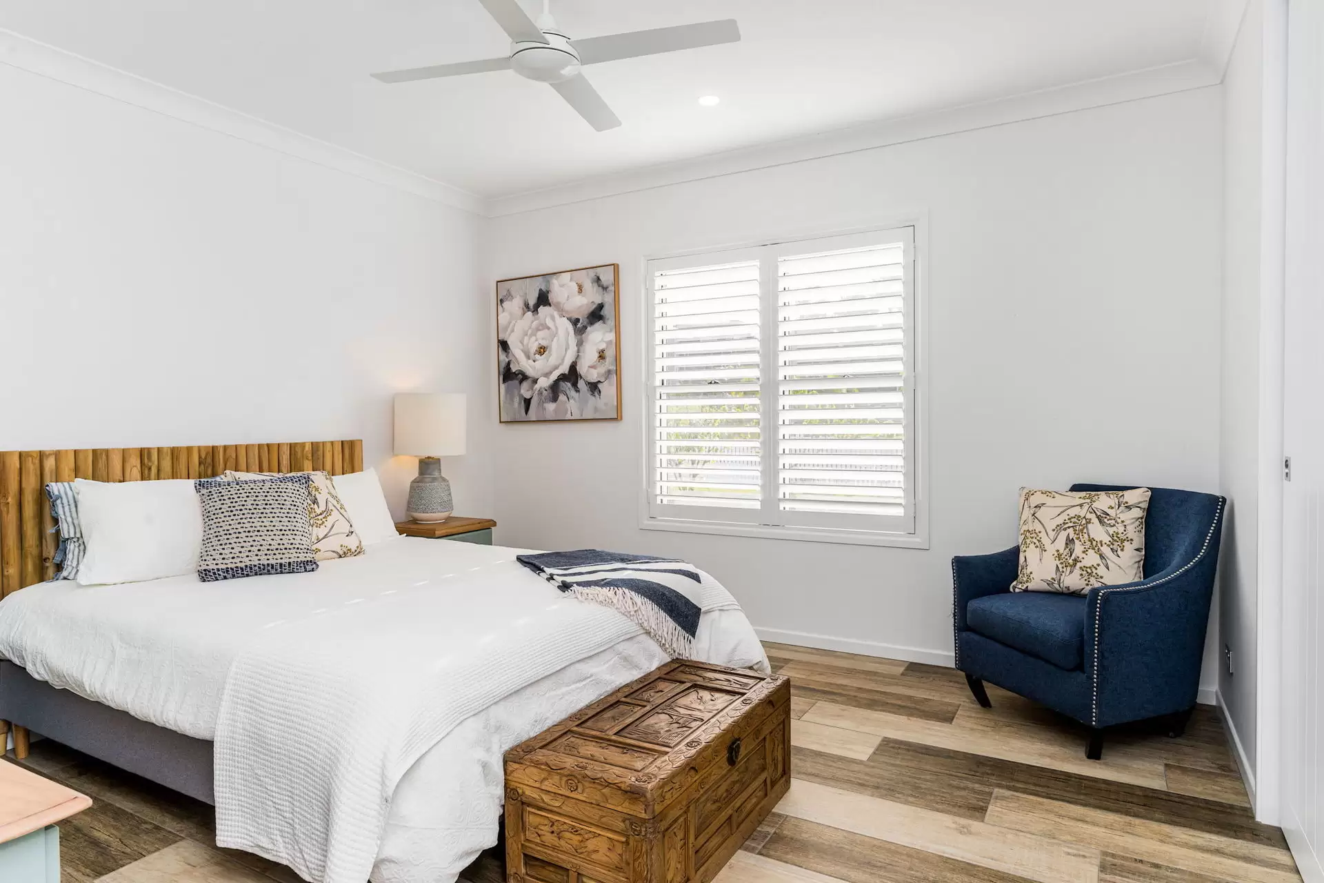 74 Windjammer Circuit, River Heads For Sale by Queensland Sotheby's International Realty - image 1
