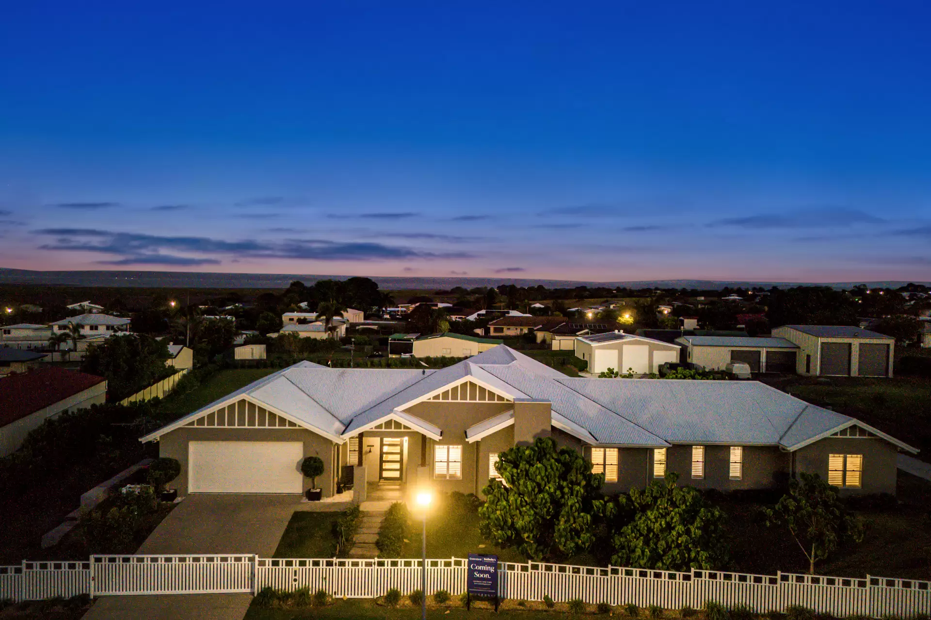 74 Windjammer Circuit, River Heads For Sale by Queensland Sotheby's International Realty - image 1
