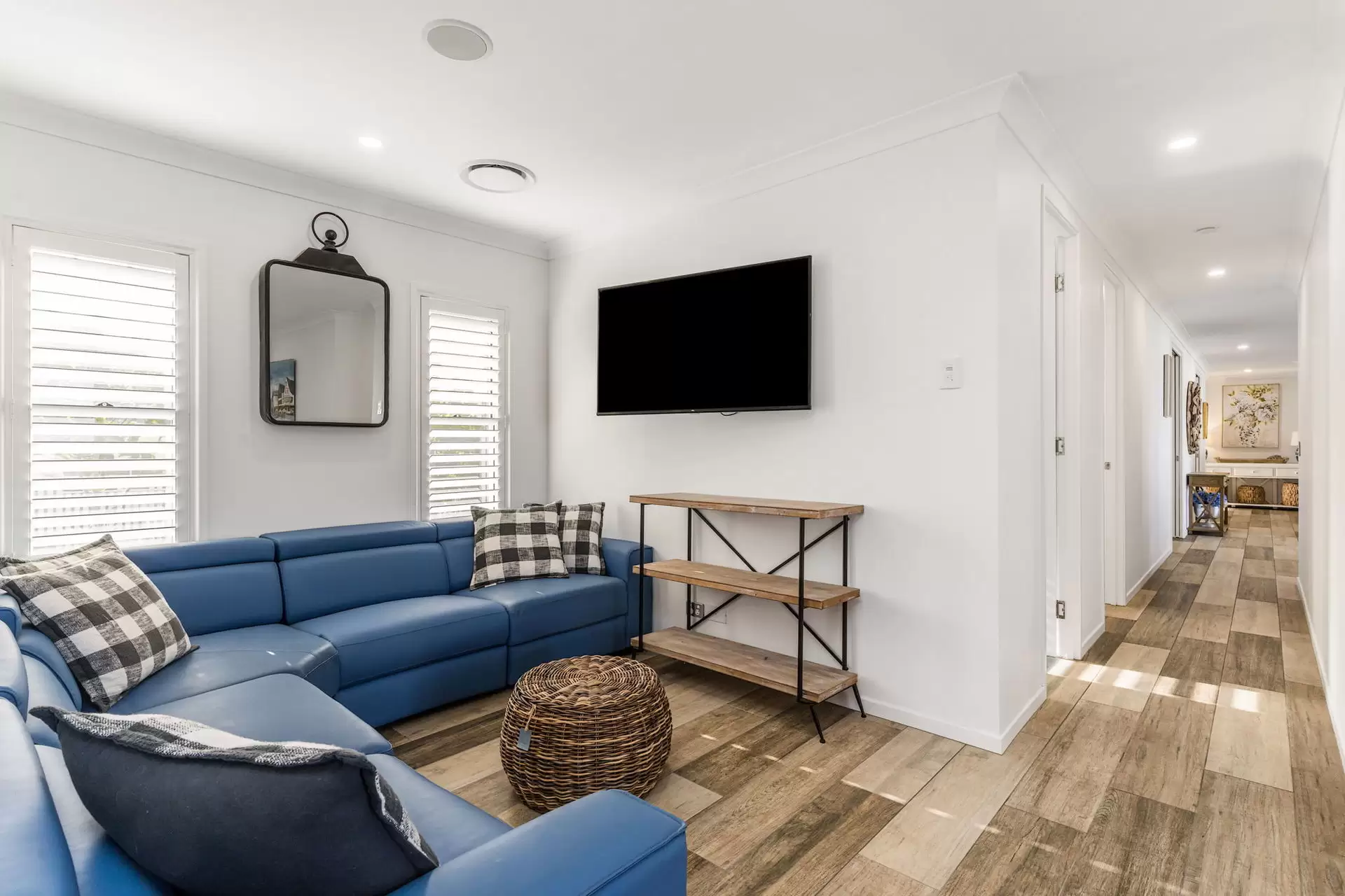 74 Windjammer Circuit, River Heads For Sale by Queensland Sotheby's International Realty - image 1