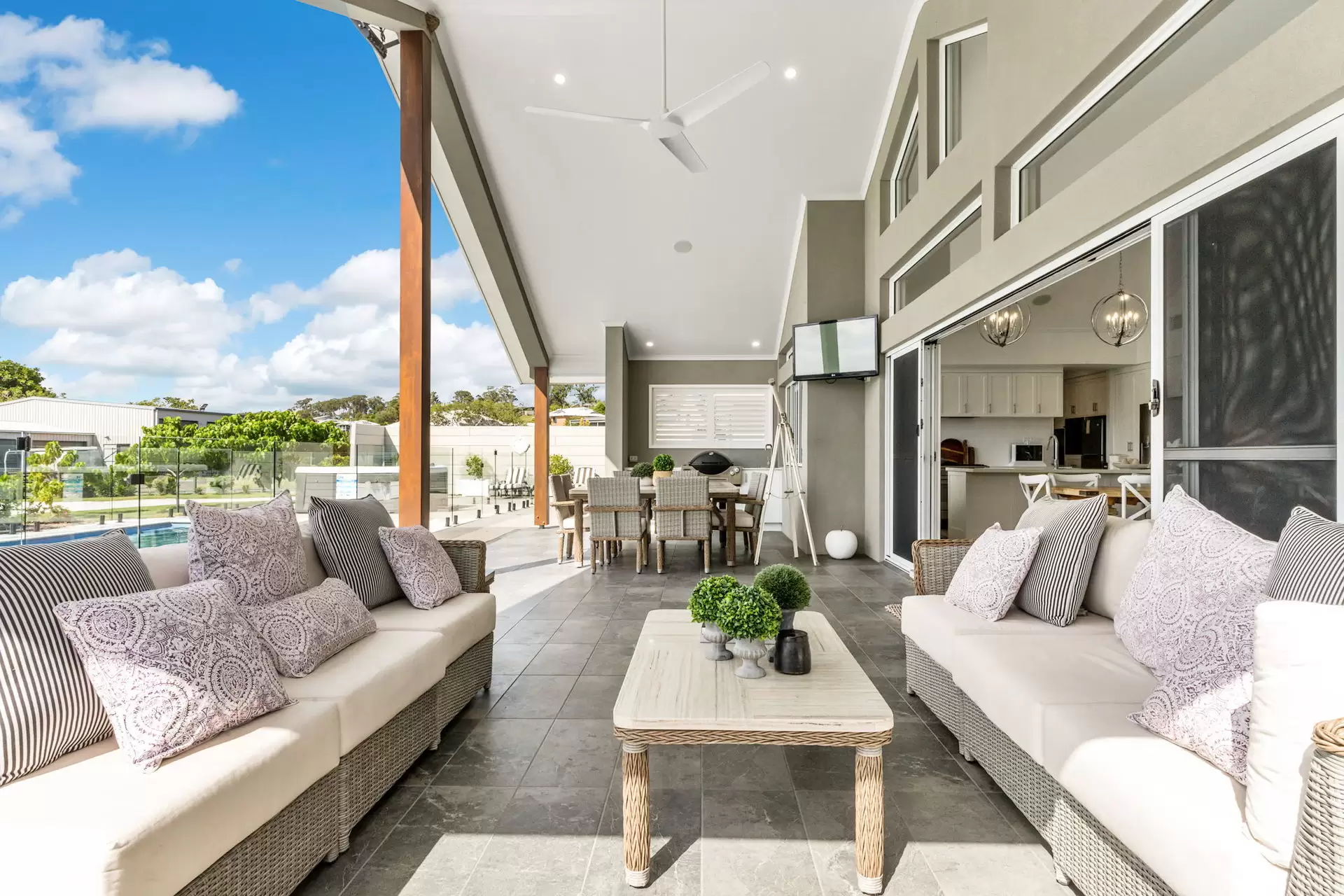 74 Windjammer Circuit, River Heads For Sale by  - image 1
