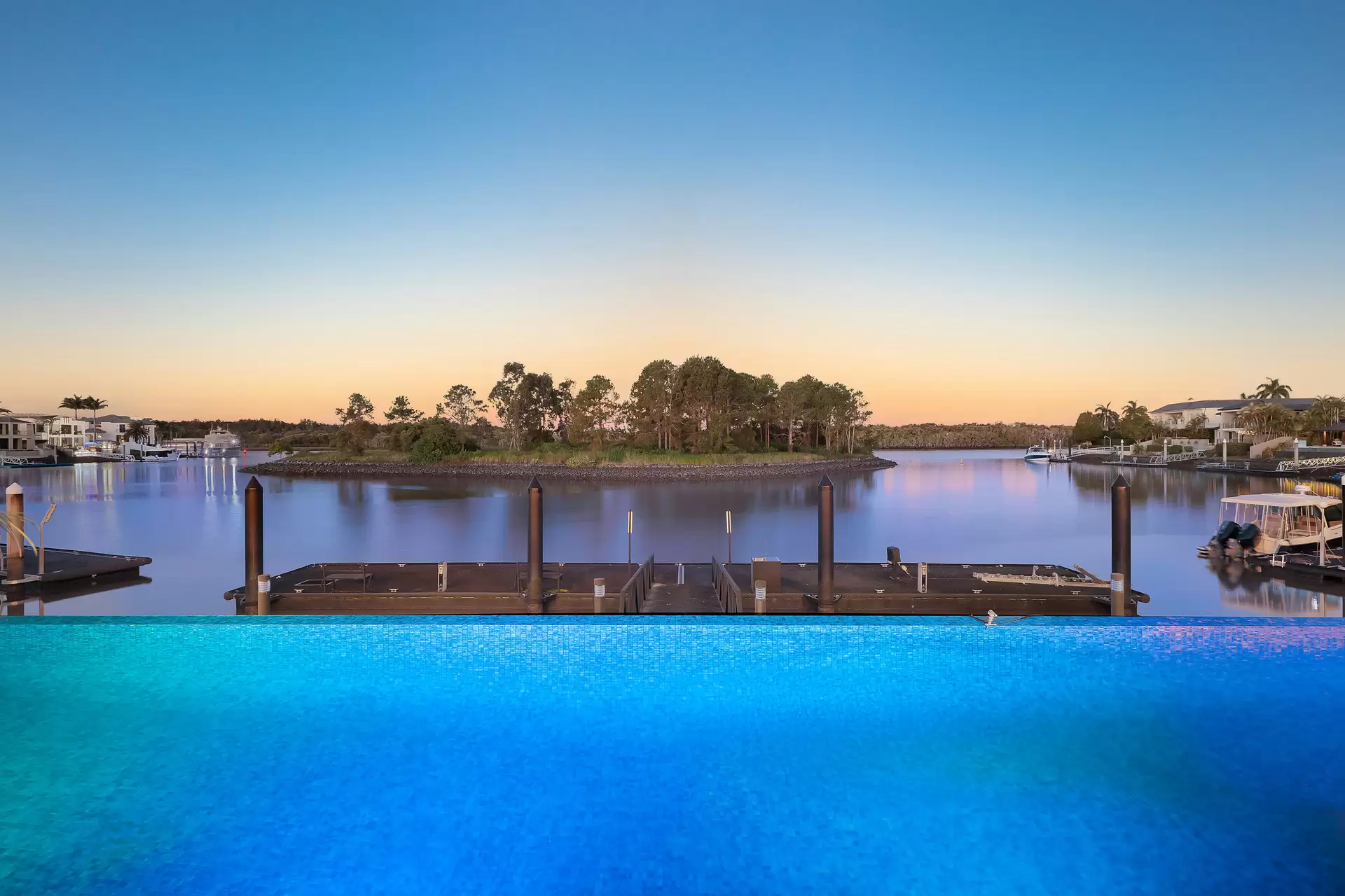 2100 The Circle, Sanctuary Cove For Sale by  - image 1