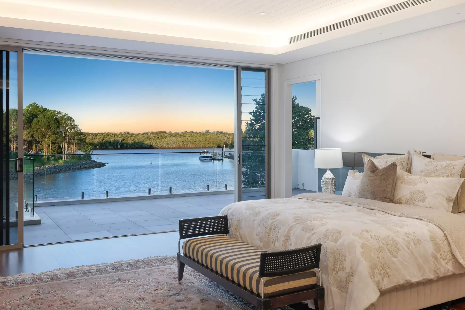 2100 The Circle, Sanctuary Cove For Sale by  - image 1