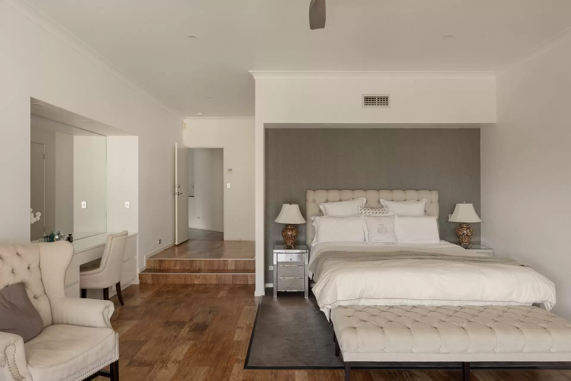 120 London Road, Belmont For Sale by  - image 1