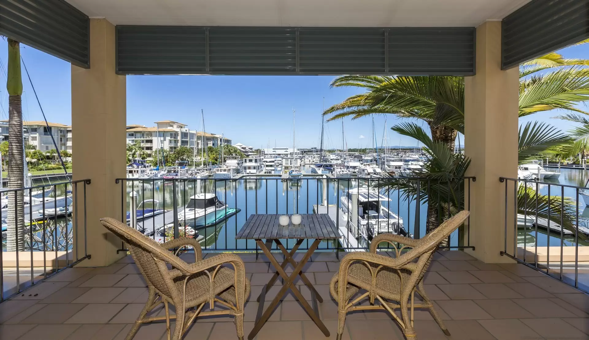 1507 Rosebank Way West, Hope Island Sold by Queensland Sotheby's International Realty - image 1
