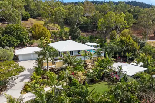 29 Acacia Grove, Woodwark For Sale by Queensland Sotheby's International Realty