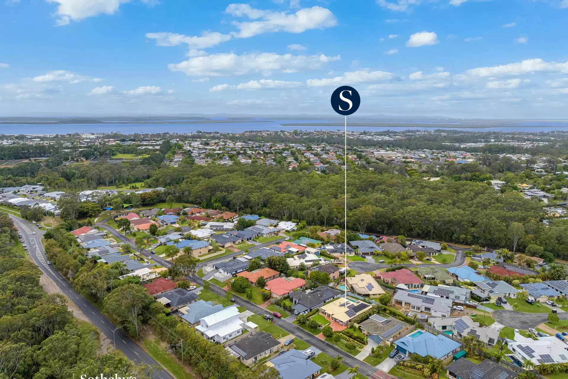 10 Portland Parade, Redland Bay For Sale by Queensland Sotheby's International Realty - image 1