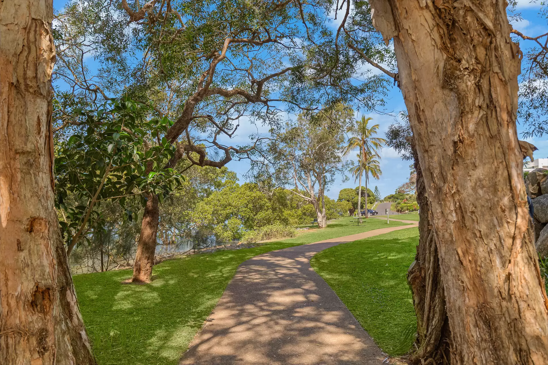 28 Main Street, Redland Bay For Sale by Queensland Sotheby's International Realty - image 1