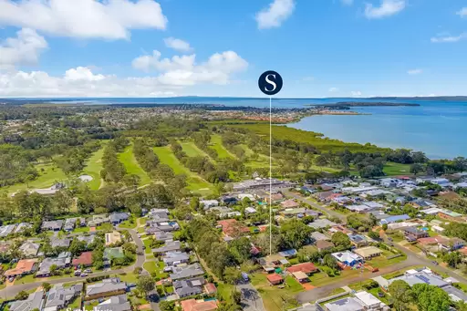28 Main Street, Redland Bay For Sale by Queensland Sotheby's International Realty
