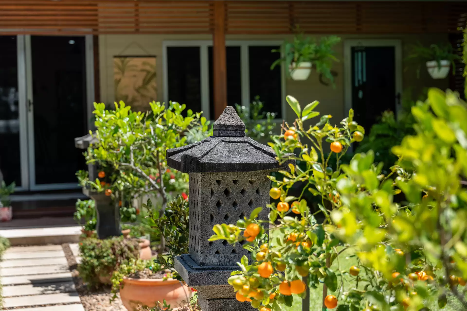 313 Mandalay Road, Mandalay For Sale by Queensland Sotheby's International Realty - image 1