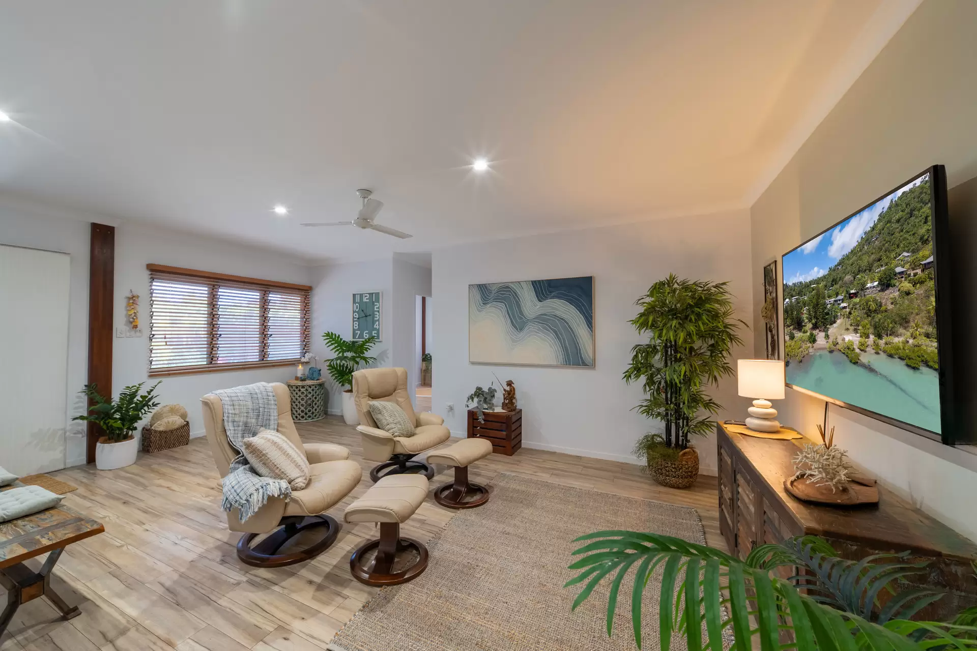 313 Mandalay Road, Mandalay For Sale by Queensland Sotheby's International Realty - image 1