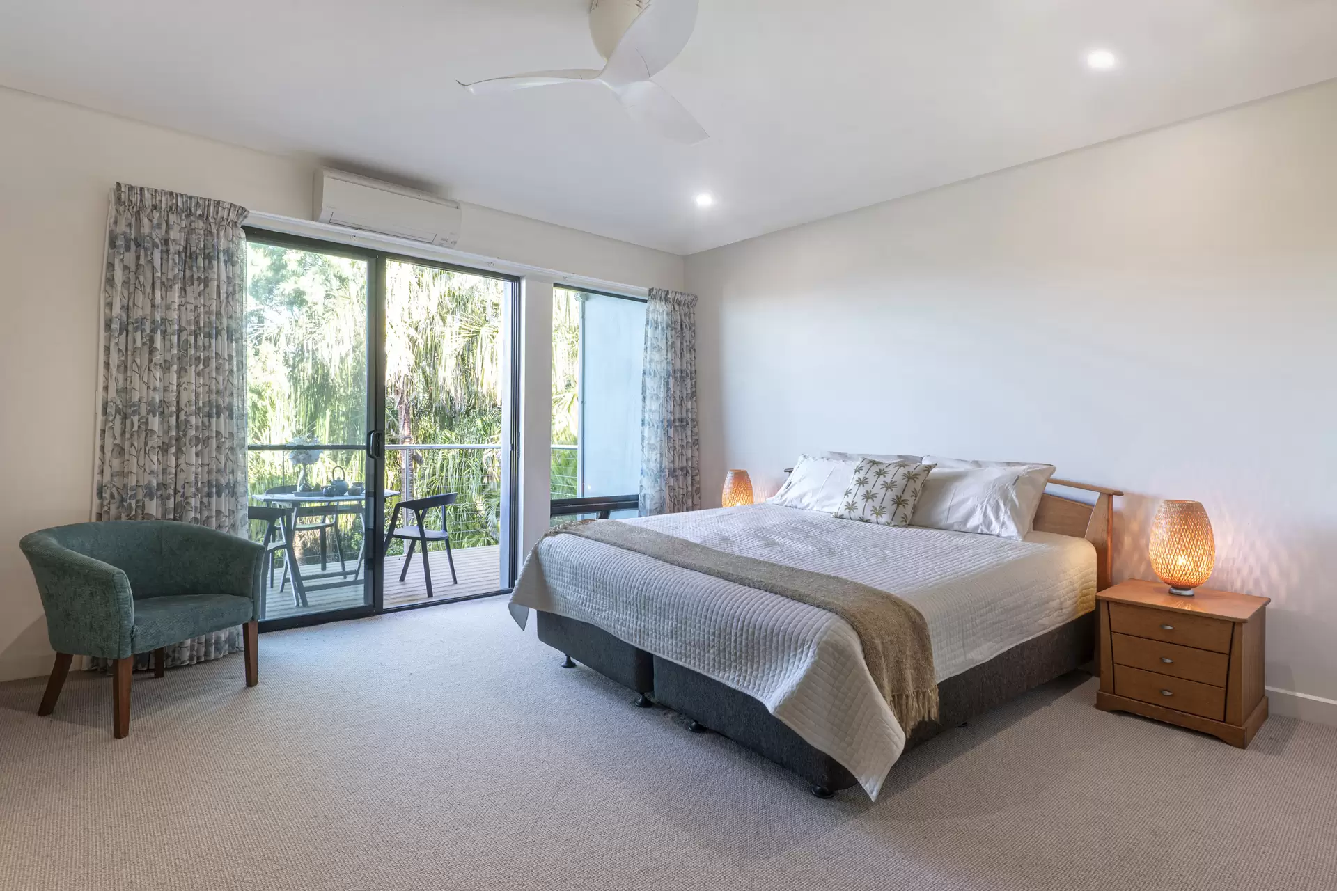 Catseye Villa 1, 4 Great Northern Highway, Hamilton Island For Sale by Queensland Sotheby's International Realty - image 1