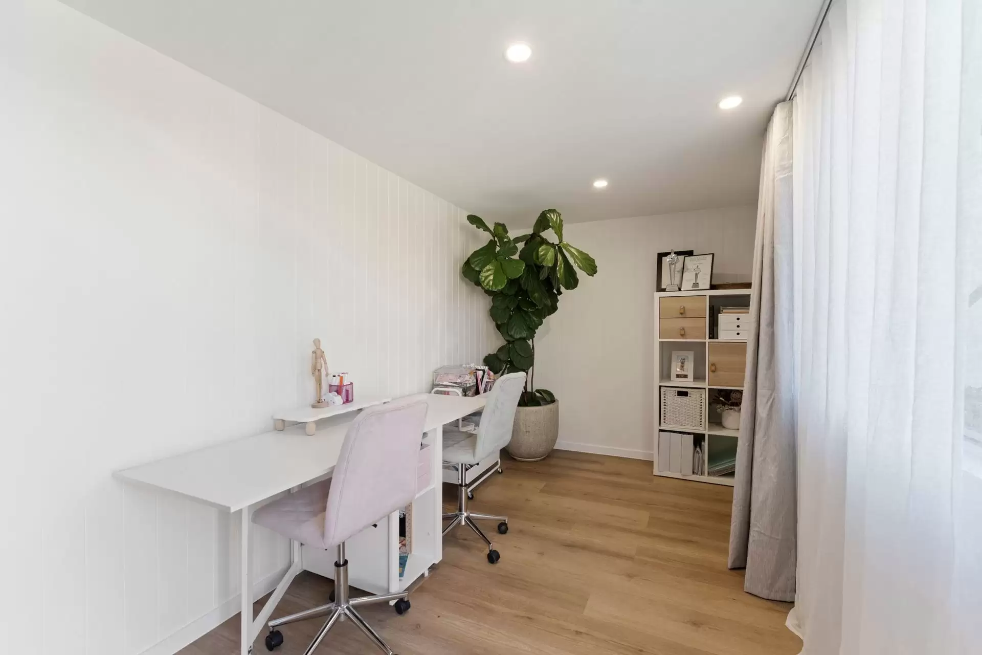 11 Edward Street, Labrador Sold by Queensland Sotheby's International Realty - image 1