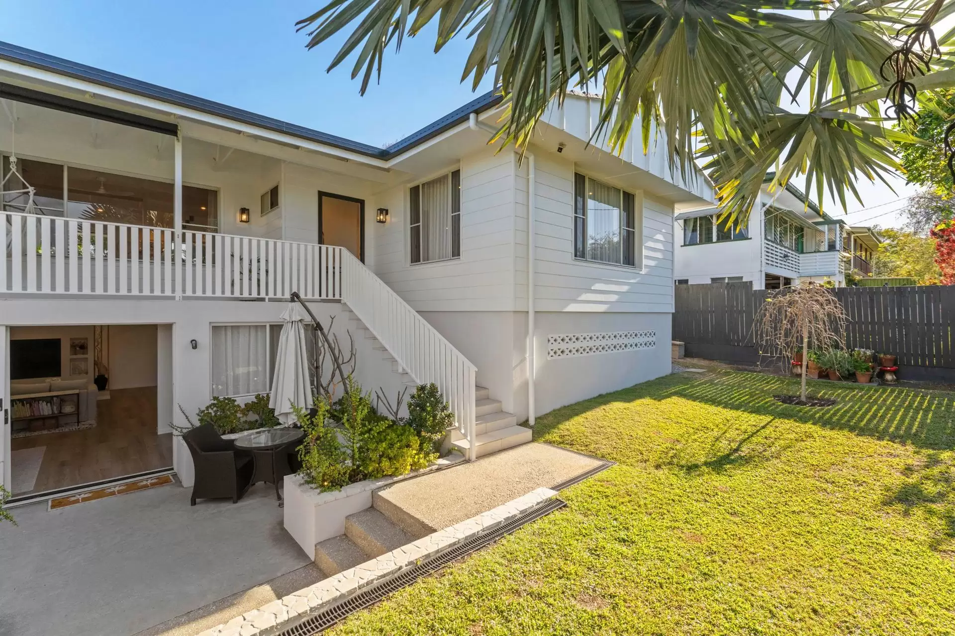 11 Edward Street, Labrador Sold by Queensland Sotheby's International Realty - image 1