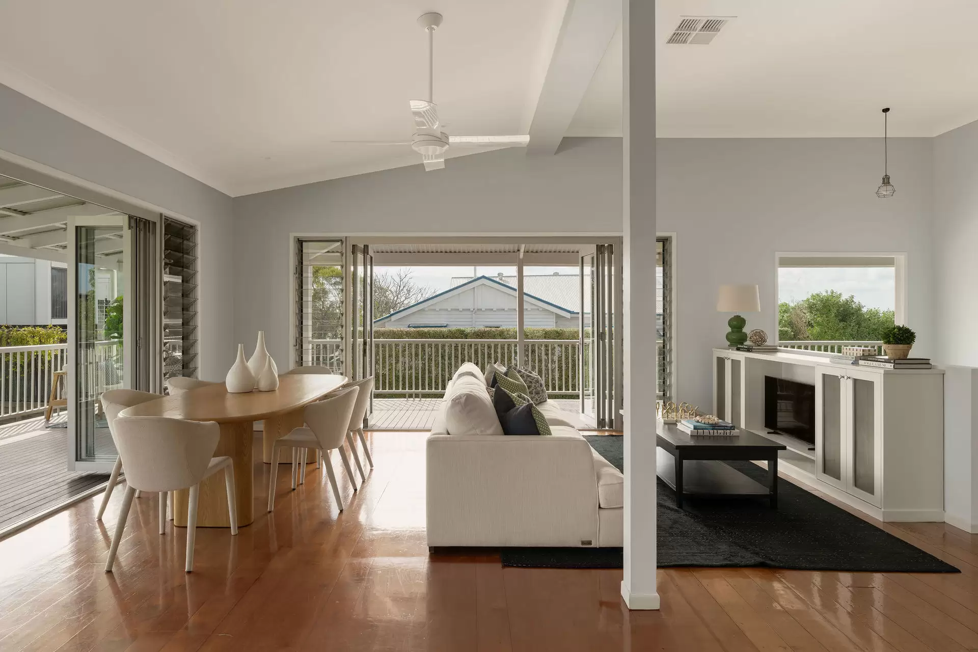 33 Oxford Street, Nundah For Sale by Queensland Sotheby's International Realty - image 1