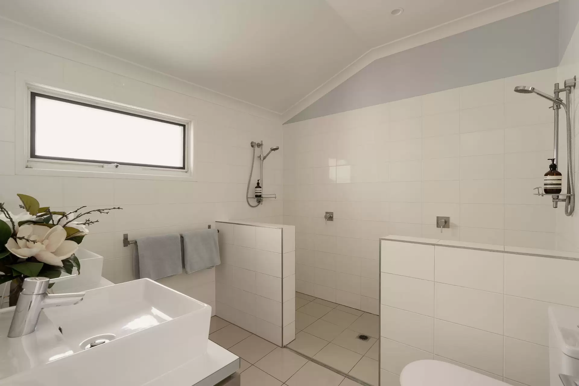 33 Oxford Street, Nundah For Sale by Queensland Sotheby's International Realty - image 1
