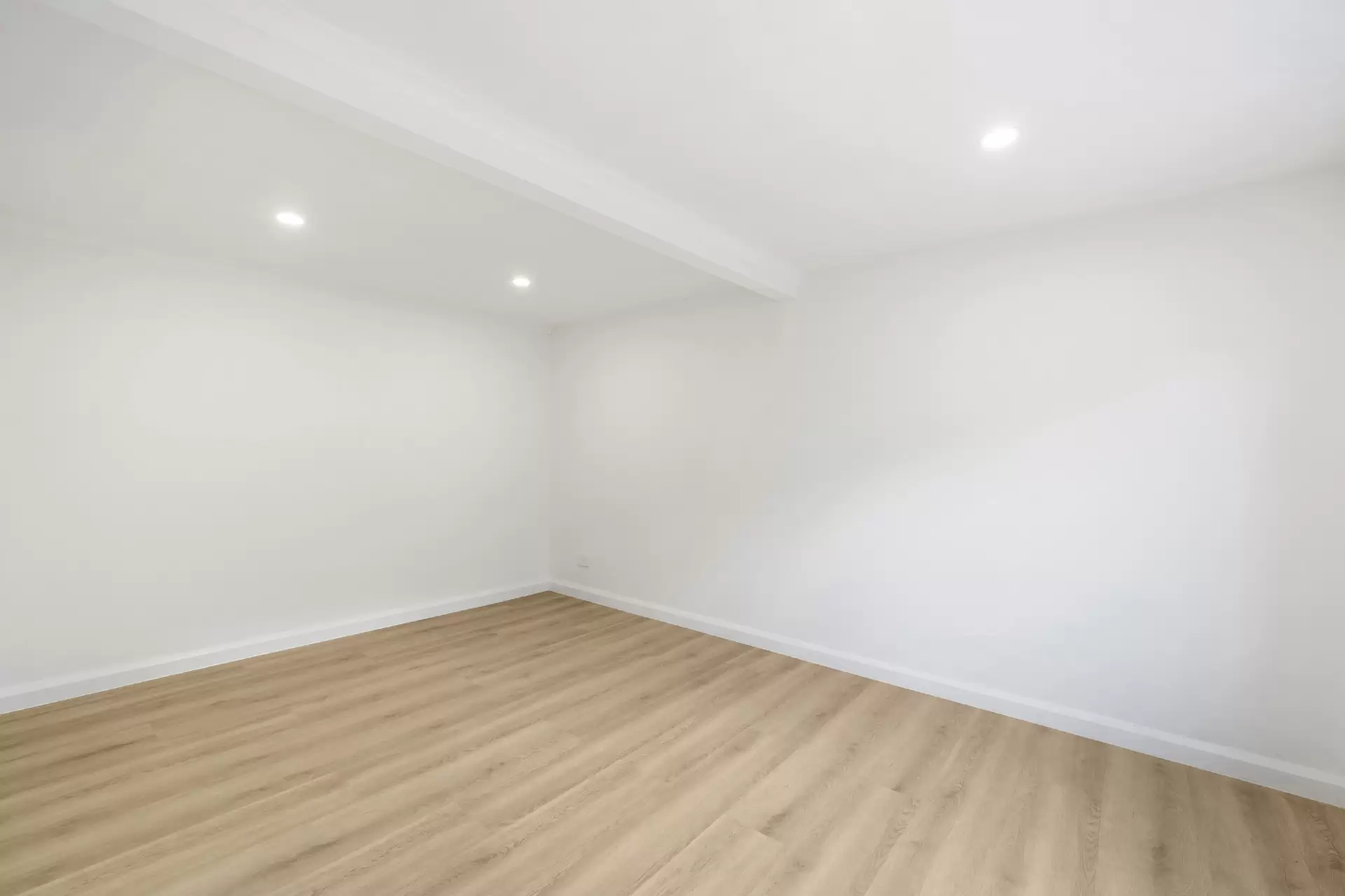 17 Stevens Street, Southport For Sale by Queensland Sotheby's International Realty - image 1