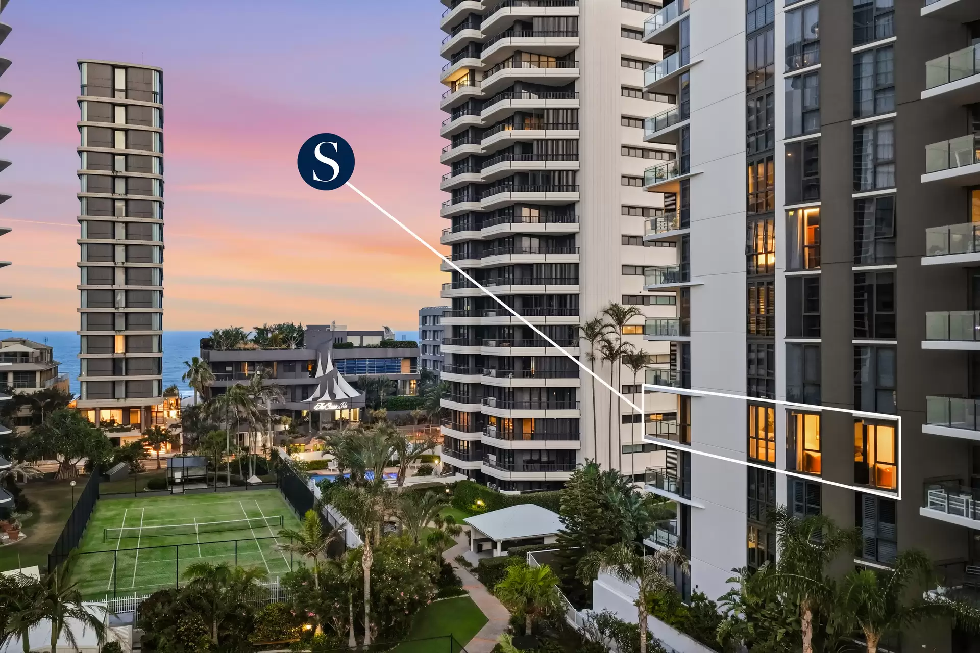 401/5 Pacific Street, Main Beach For Sale by  - image 1