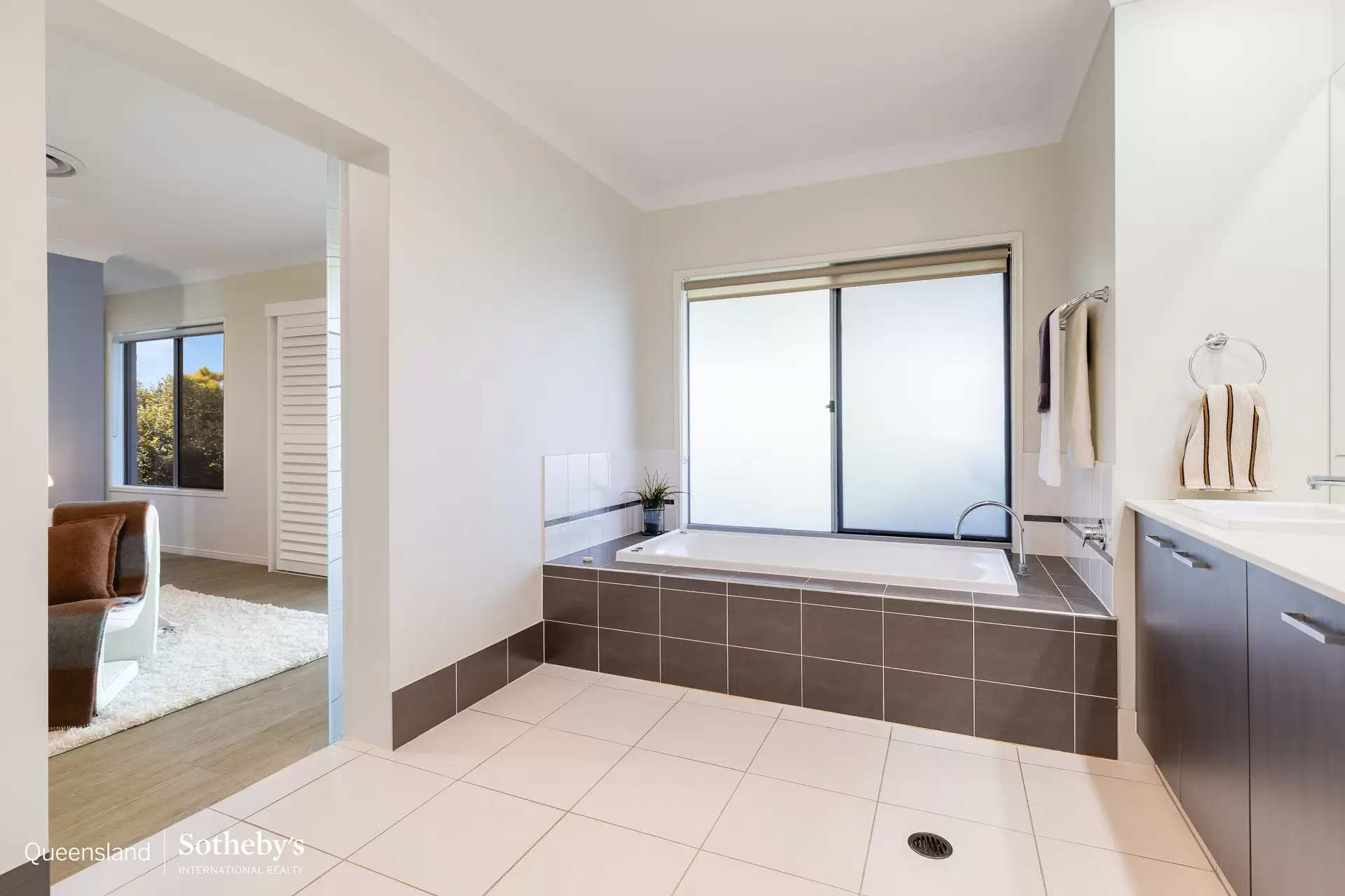 23A Yeo Street, Victoria Point For Sale by  - image 1