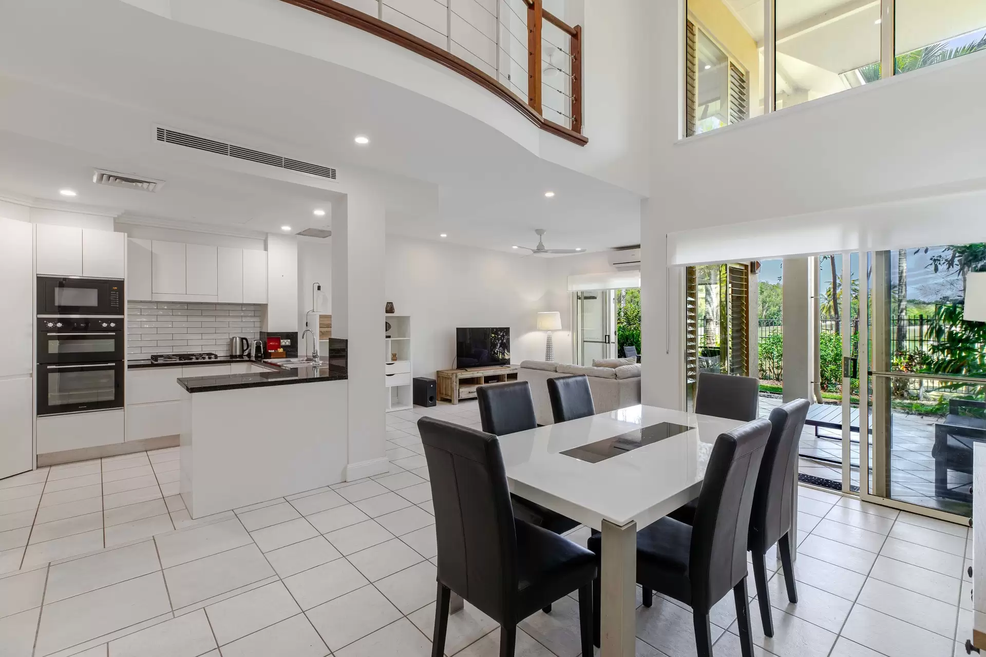 7/24-70 Nautilus  Street, Port Douglas For Sale by  - image 1