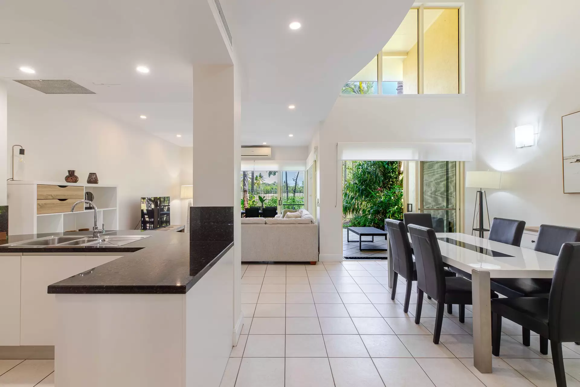 7/24-70 Nautilus  Street, Port Douglas For Sale by  - image 1