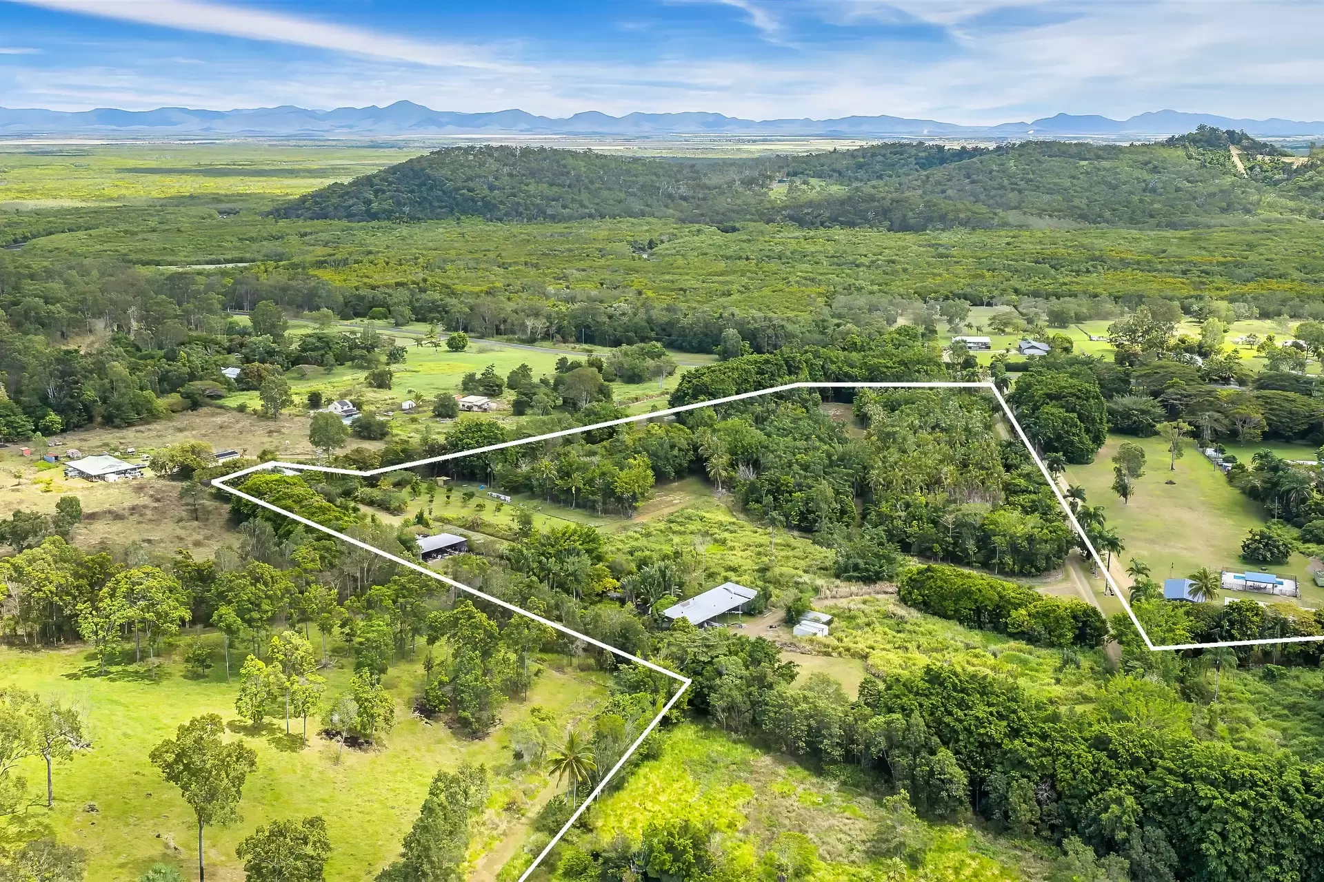 1069 Conway Road, Conway For Sale by Queensland Sotheby's International Realty - image 1