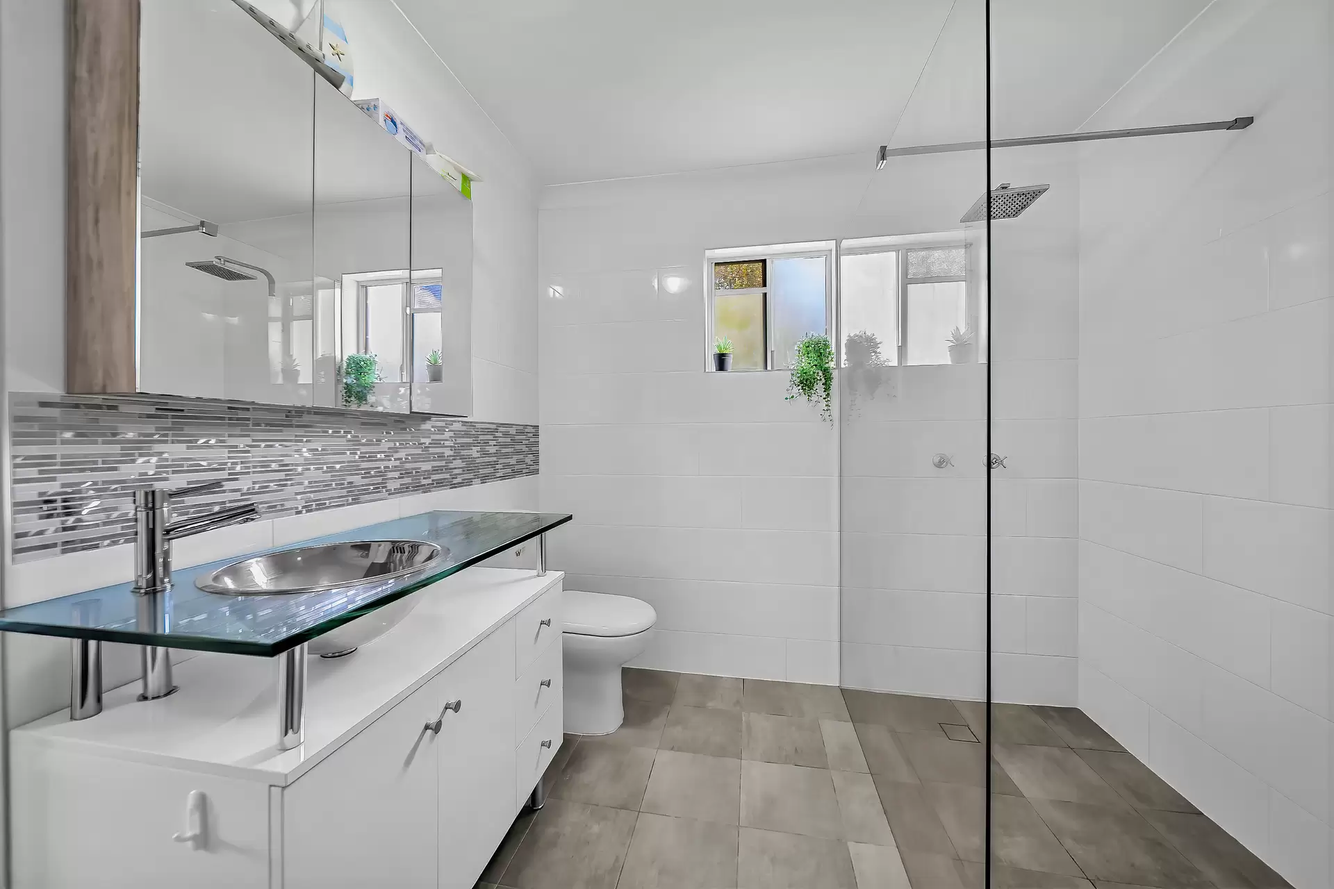 1069 Conway Road, Conway For Sale by Queensland Sotheby's International Realty - image 1