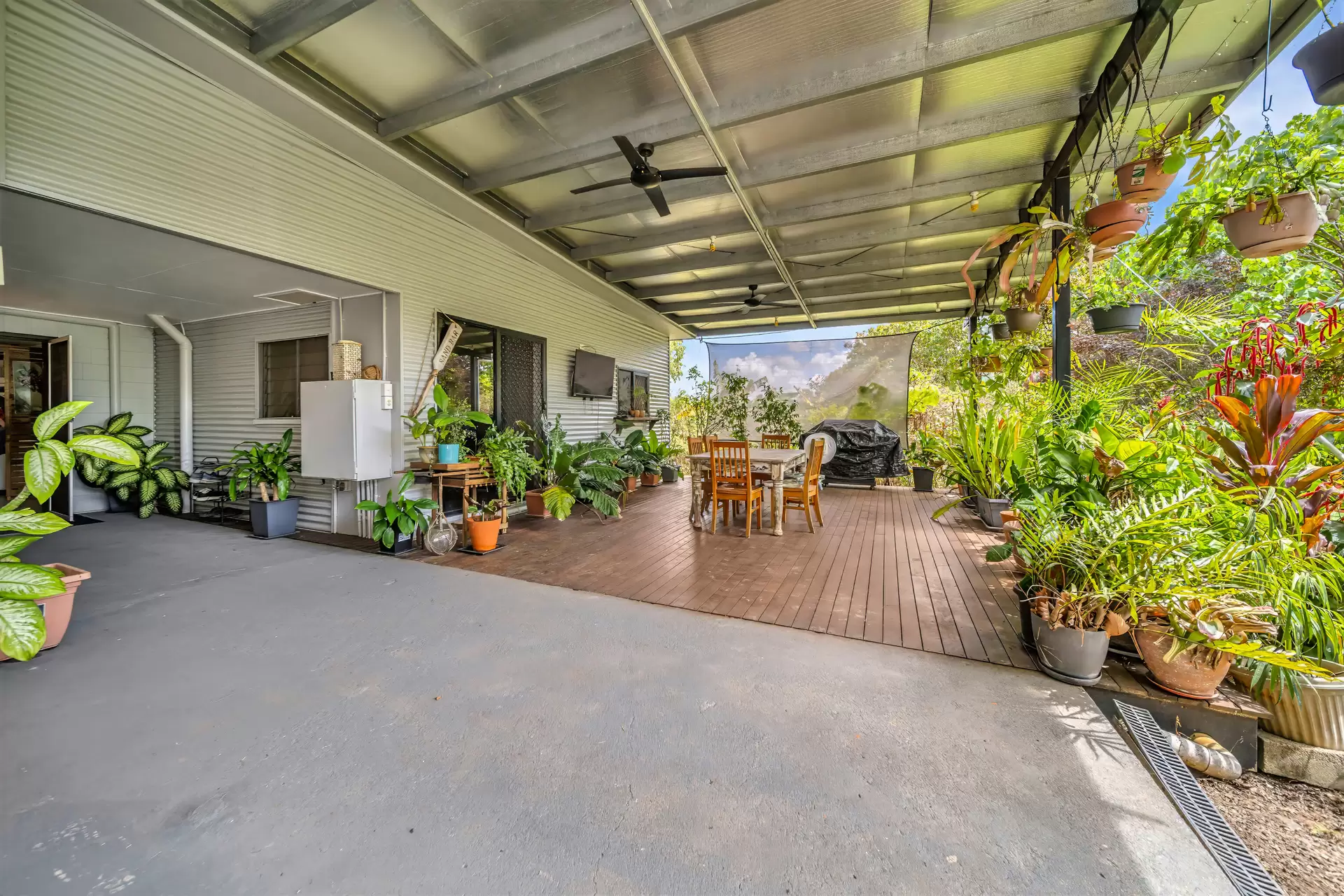 1069 Conway Road, Conway For Sale by Queensland Sotheby's International Realty - image 1