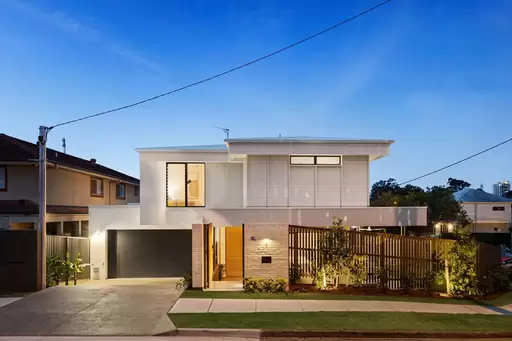 1 Fisher Avenue, Southport For Sale by Queensland Sotheby's International Realty