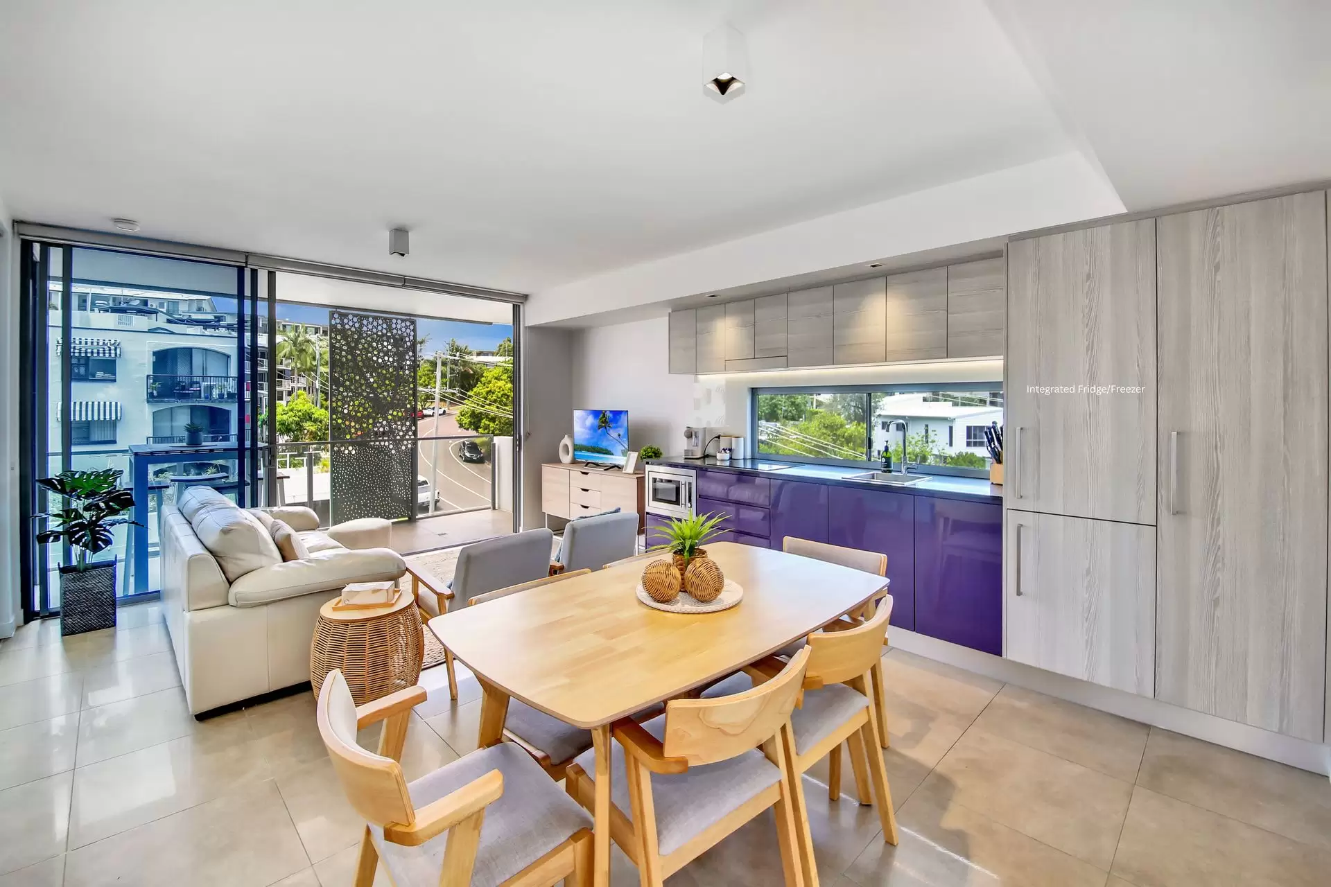 11/18 Edward Street, Alexandra Headland For Sale by Queensland Sotheby's International Realty - image 1