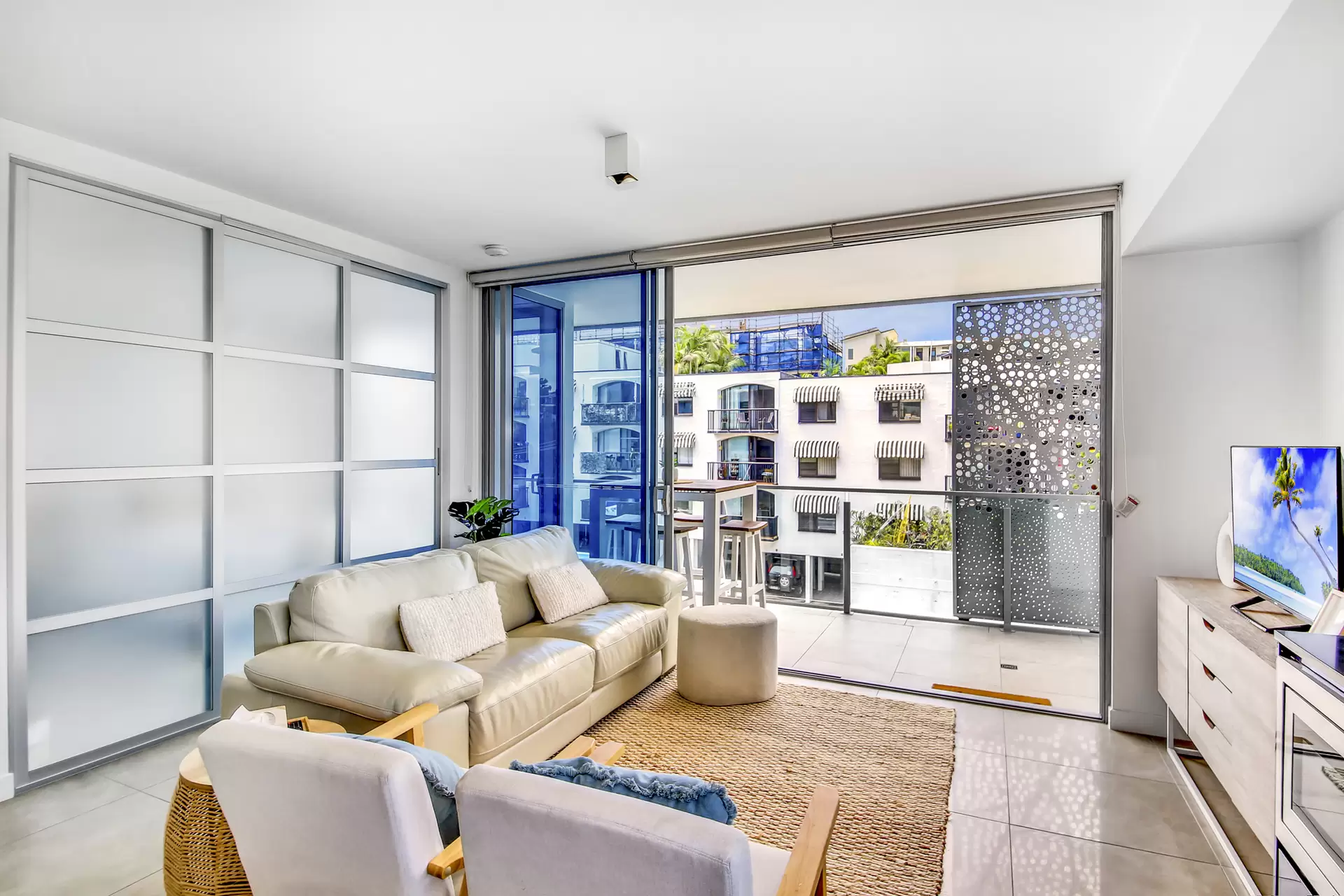 11/18 Edward Street, Alexandra Headland For Sale by Queensland Sotheby's International Realty - image 1