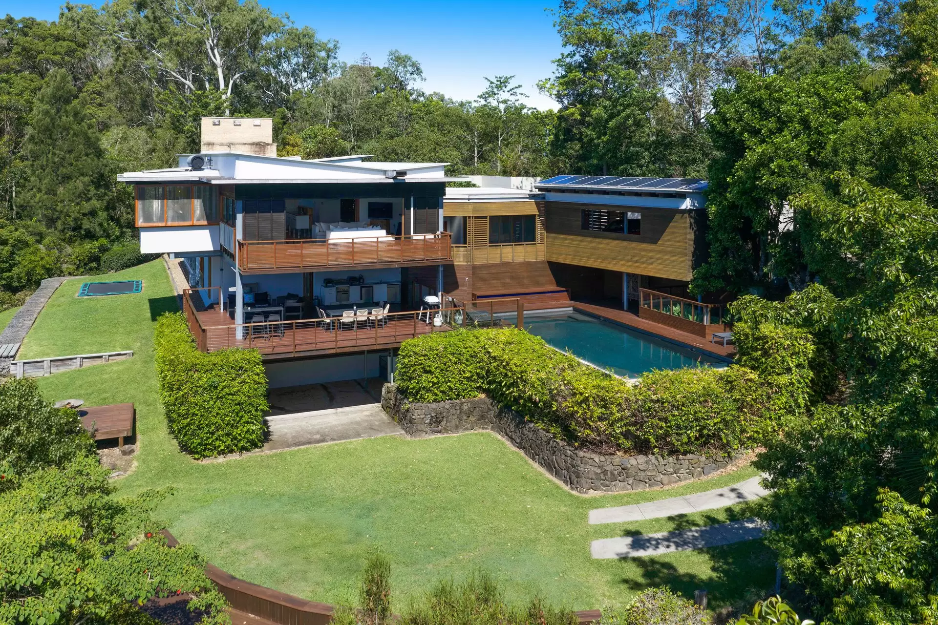159-185 Thompson Road, Dulong For Sale by  - image 1