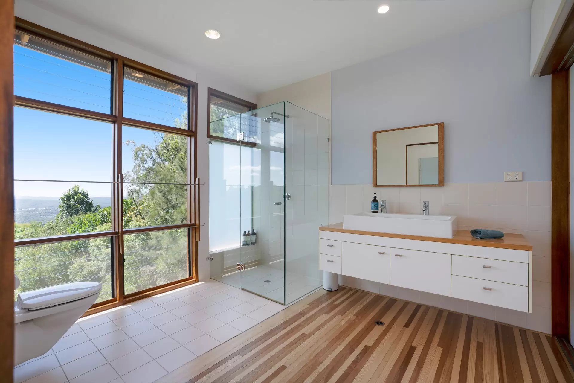 159-185 Thompson Road, Dulong For Sale by  - image 1
