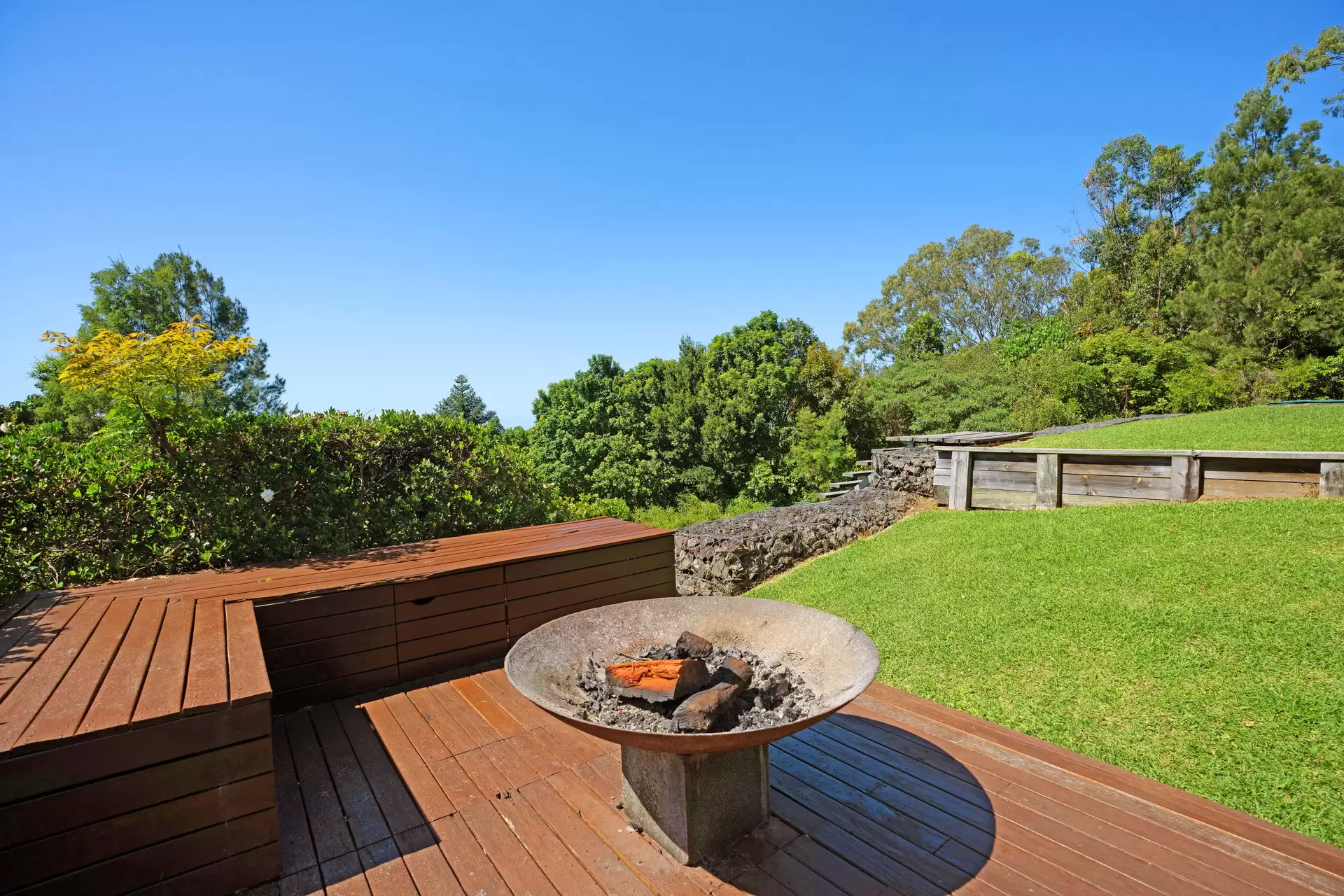 159-185 Thompson Road, Dulong For Sale by  - image 1