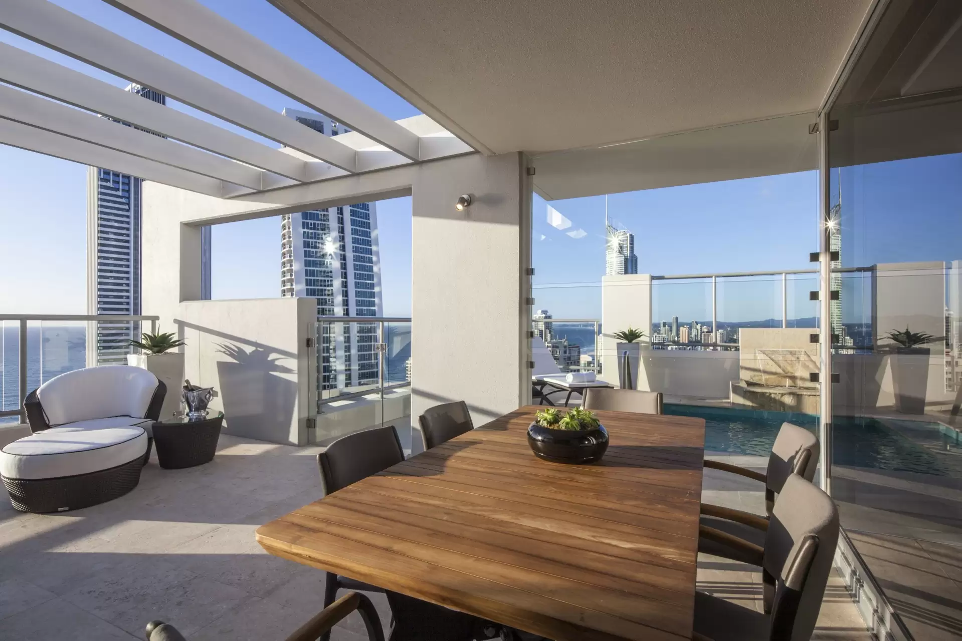 Level 38/1382/23 Ferny Avenue, Surfers Paradise Sold by Queensland Sotheby's International Realty - image 1