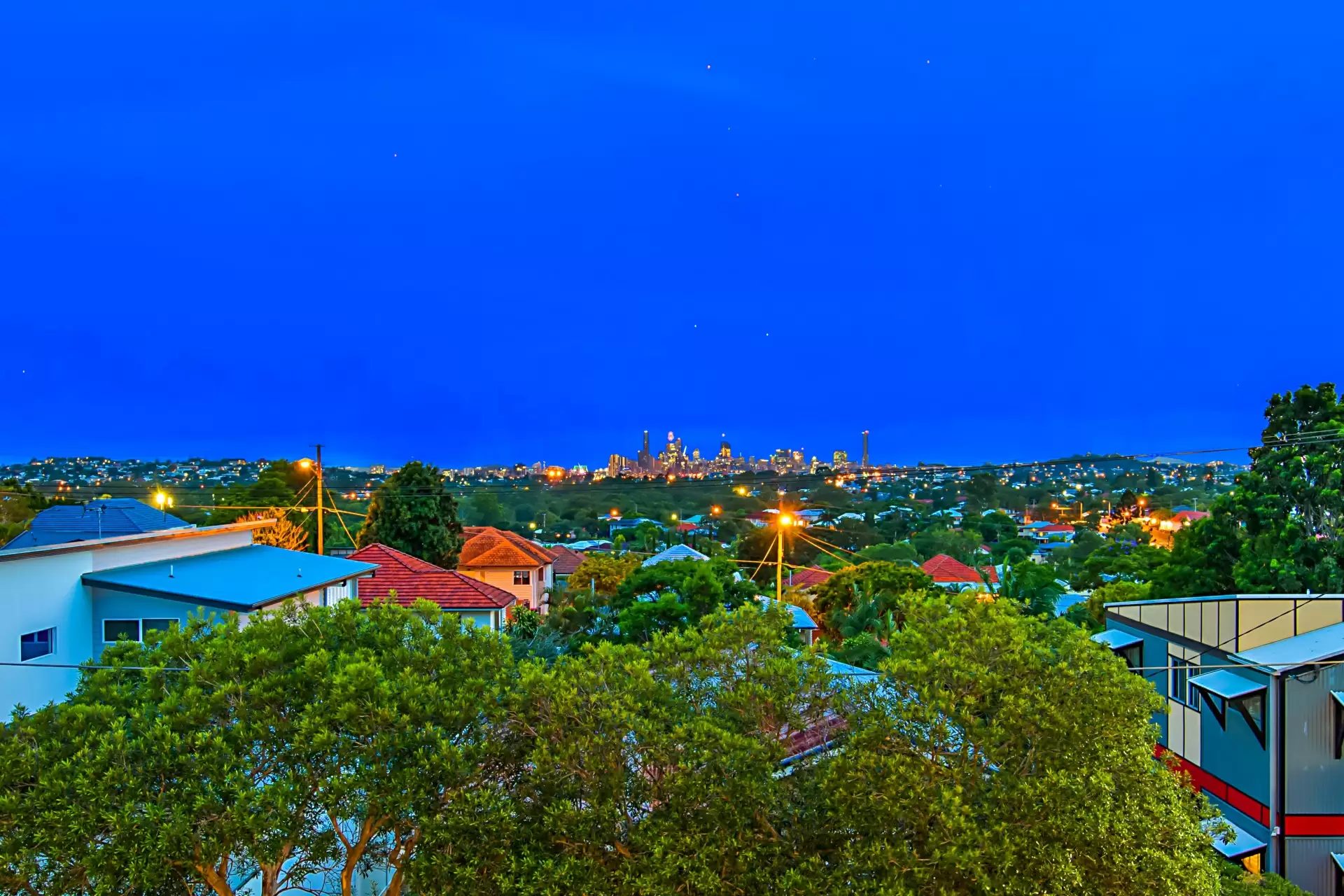 39 Sunny Avenue, Wavell Heights Sold by Queensland Sotheby's International Realty - image 1