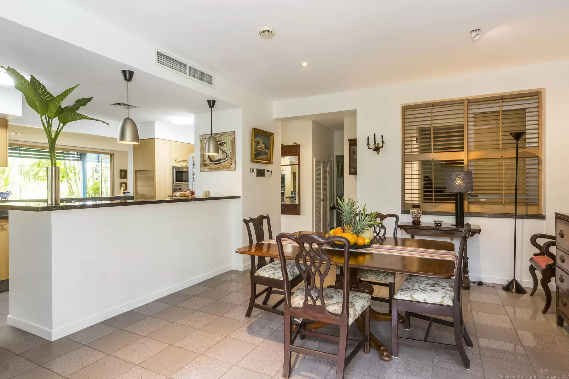 2104/1 Ross Street, Benowa Sold by Queensland Sotheby's International Realty - image 1