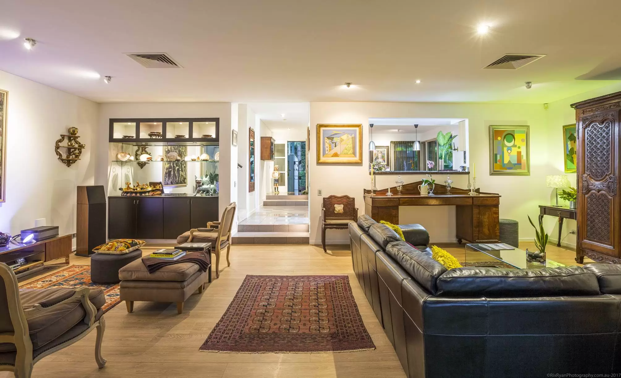 2104/1 Ross Street, Benowa Sold by Queensland Sotheby's International Realty - image 1