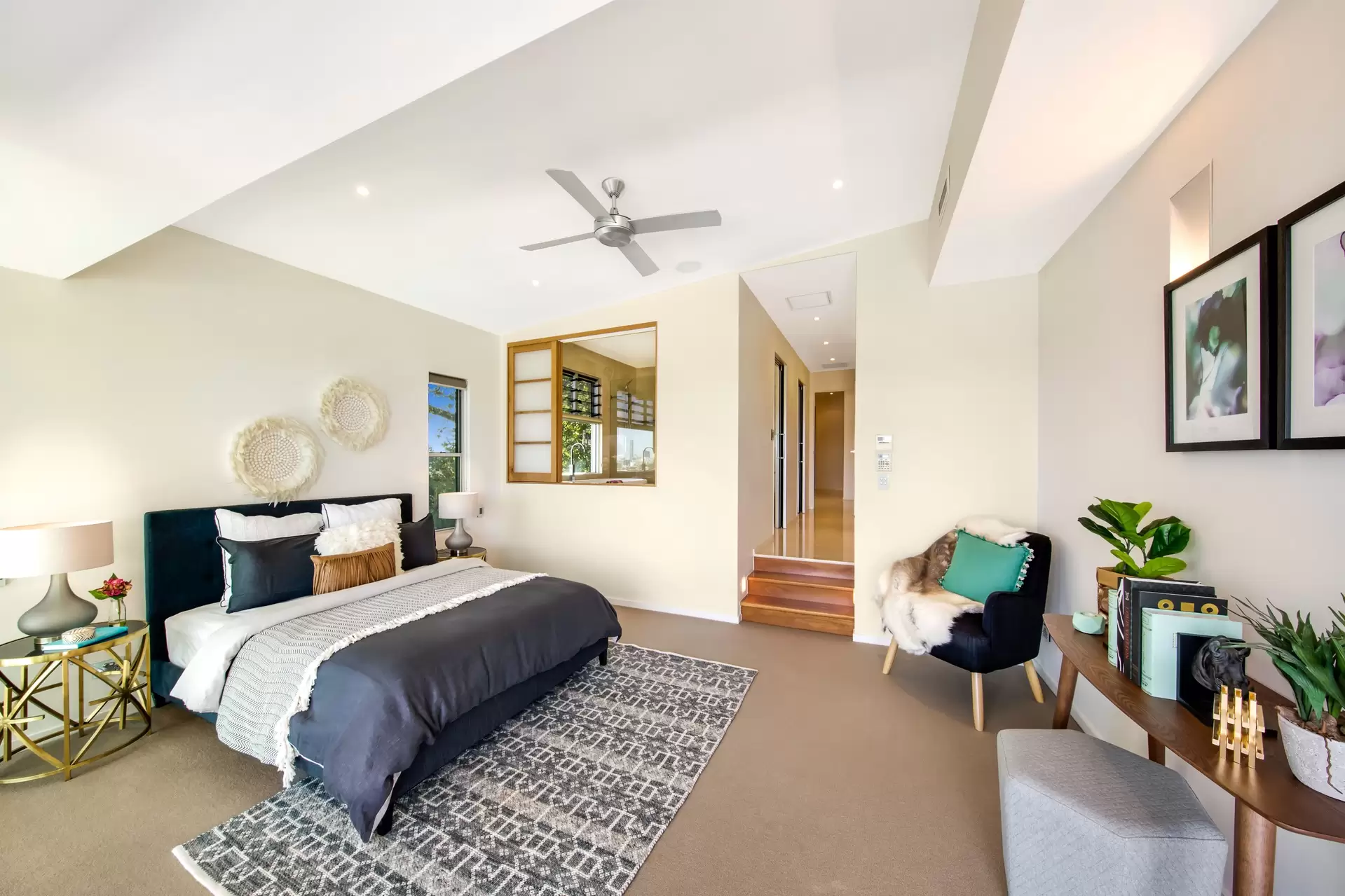 128 Crosby Road, Ascot Sold by Queensland Sotheby's International Realty - image 1