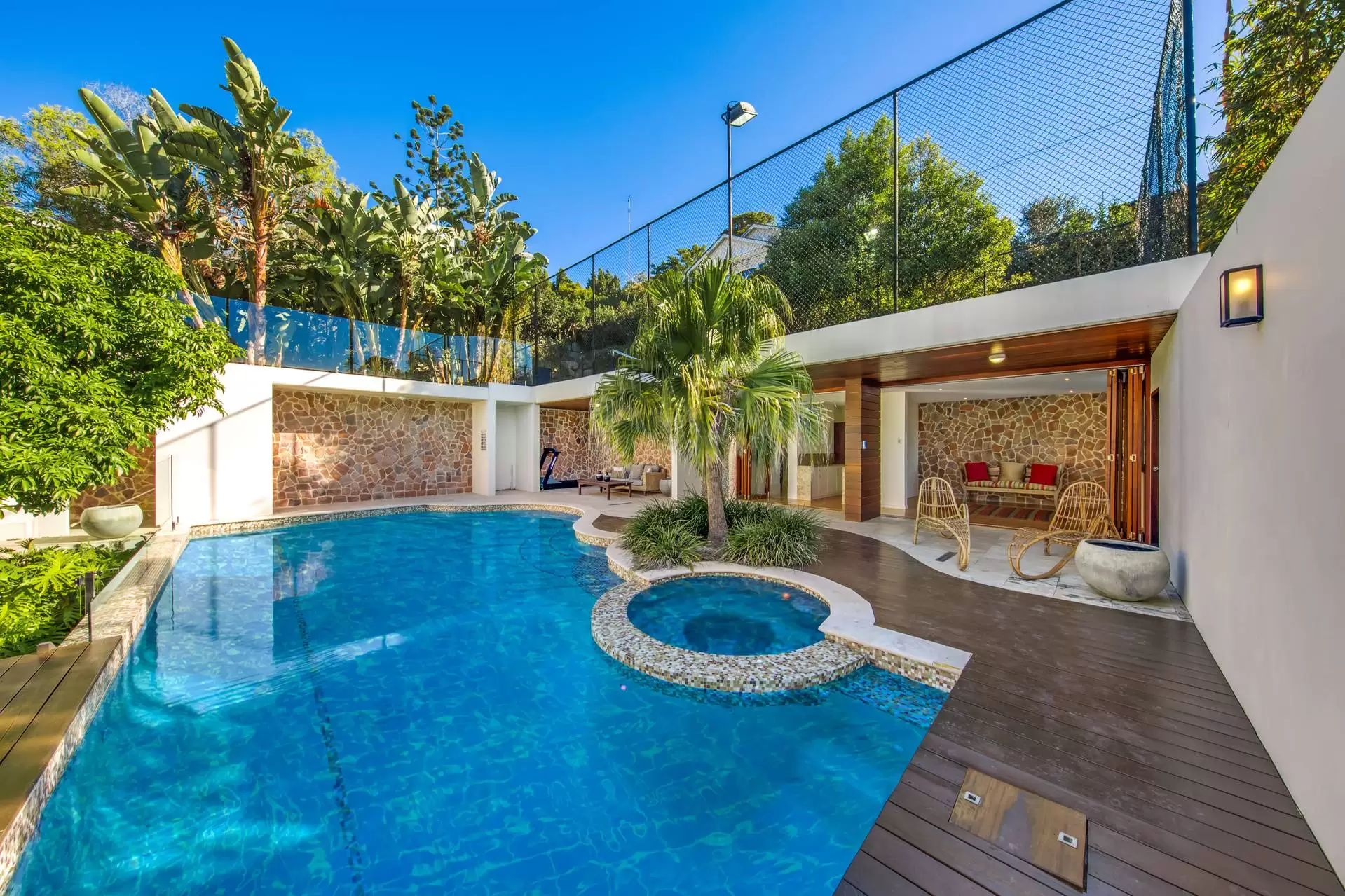 39 Ray Street, Wilston Sold by Queensland Sotheby's International Realty - image 1