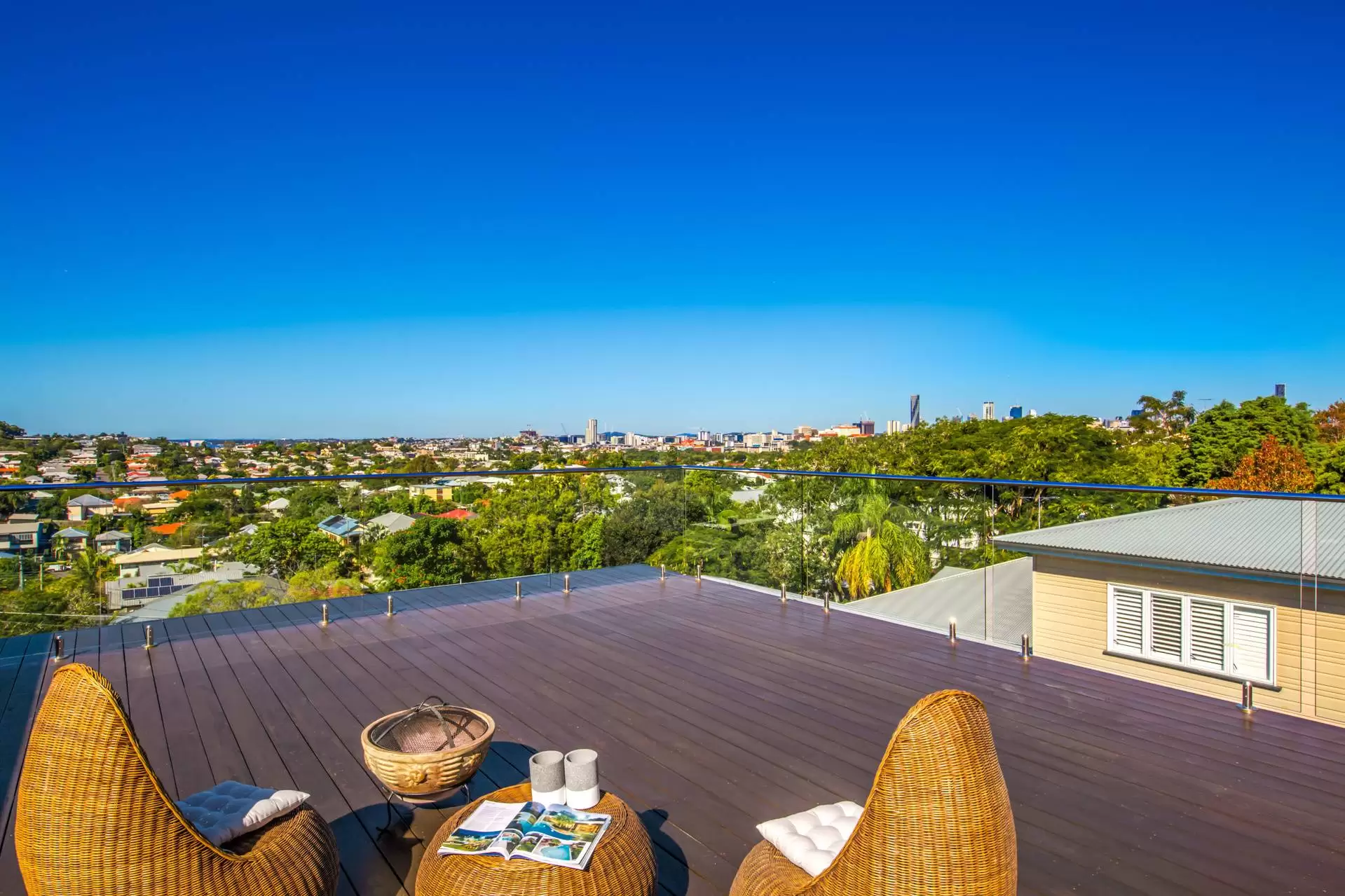 39 Ray Street, Wilston Sold by Queensland Sotheby's International Realty - image 1
