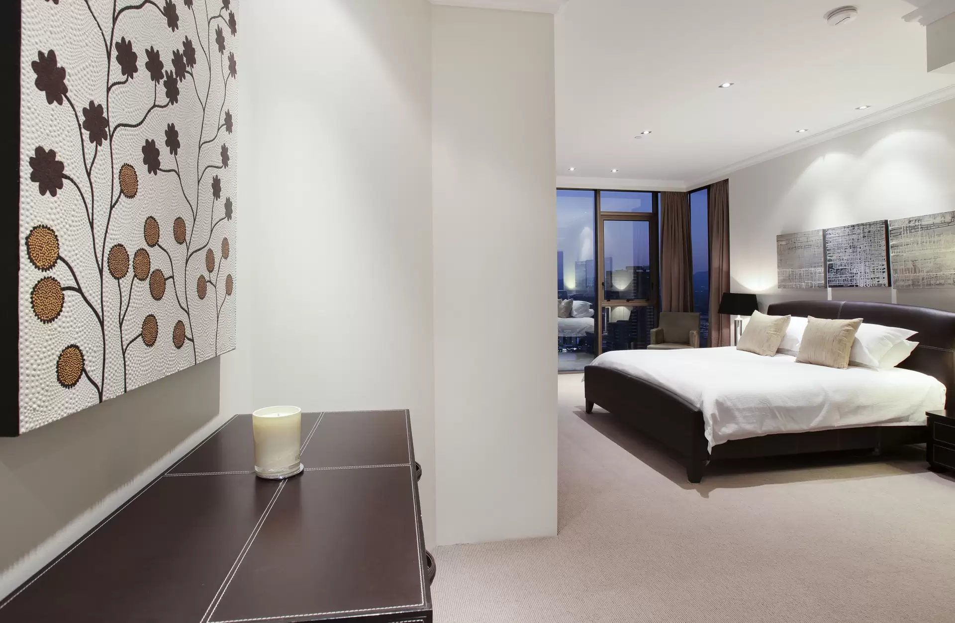 3501/50 Marine Parade, Southport Sold by Queensland Sotheby's International Realty - image 1