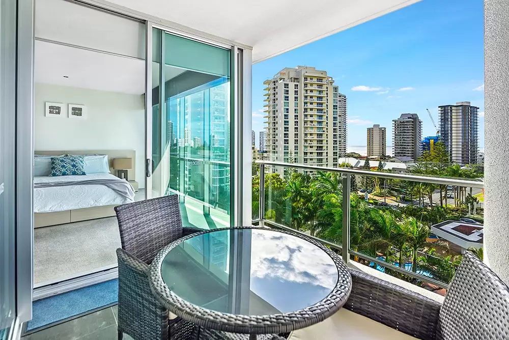702/11 Hill Parade, Main Beach Sold by Queensland Sotheby's International Realty - image 1
