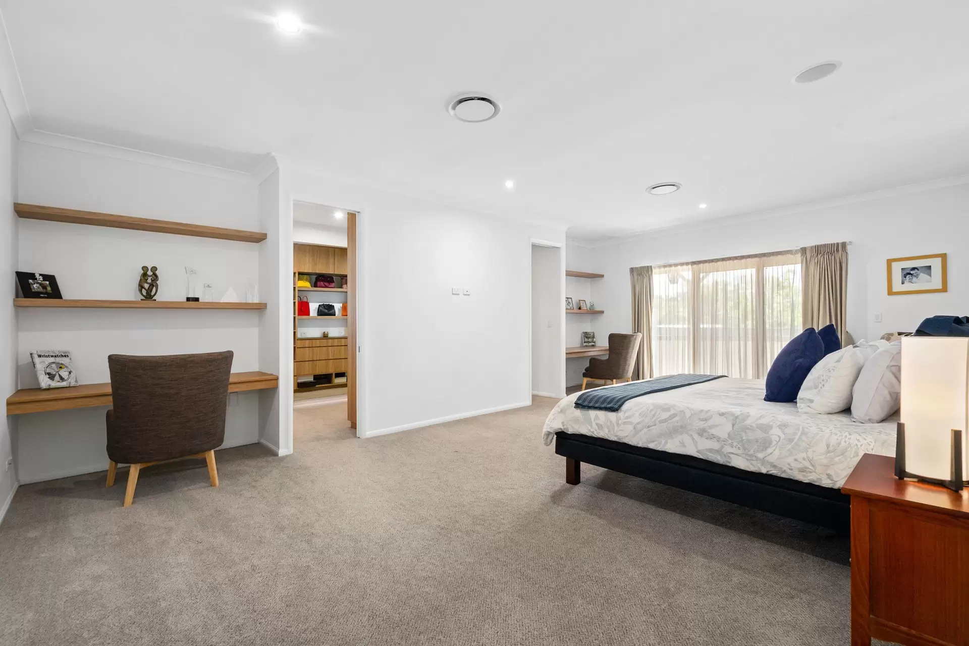 349 Boston Road, Belmont Sold by Queensland Sotheby's International Realty - image 1