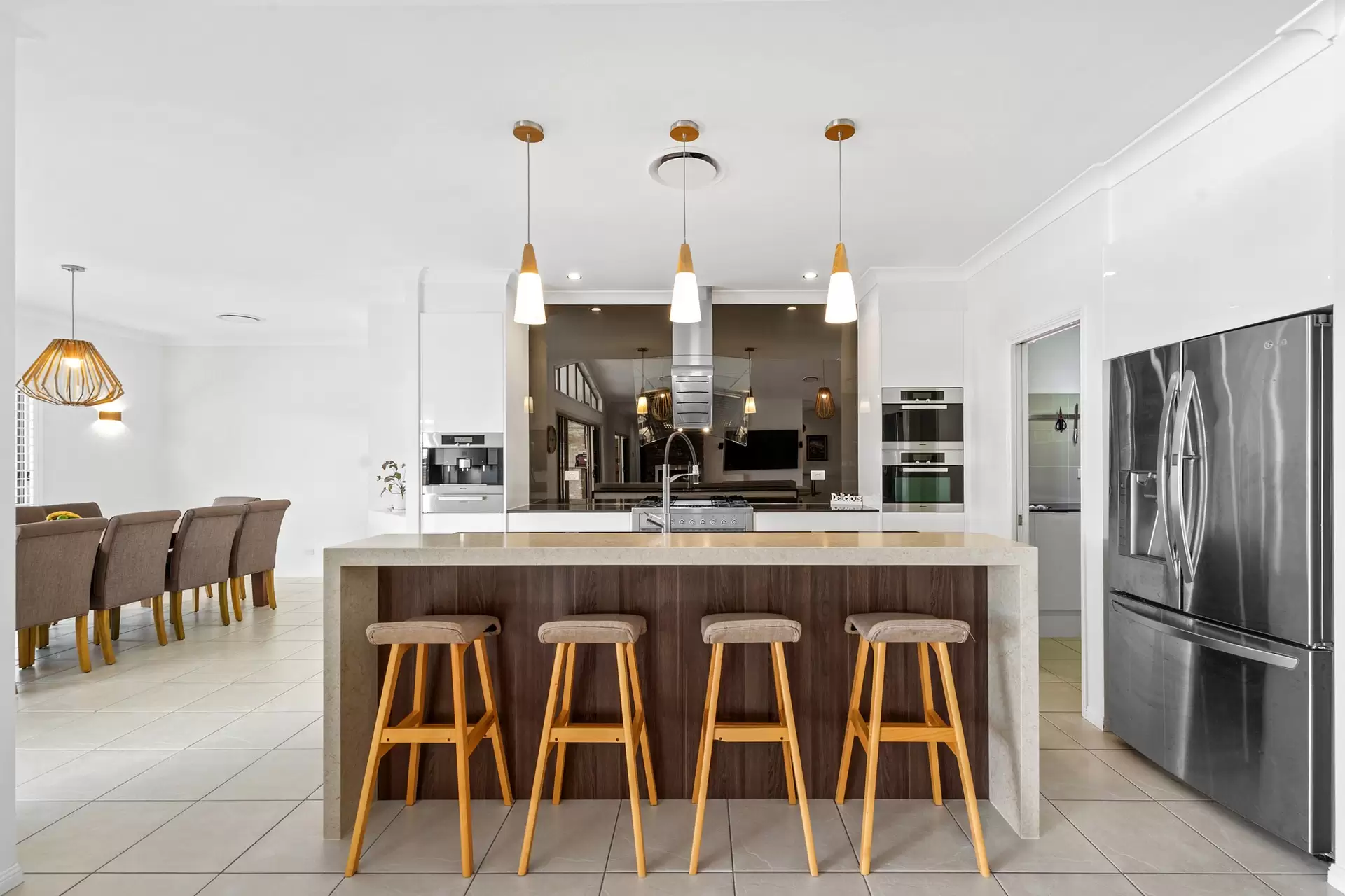 349 Boston Road, Belmont Sold by  - image 1