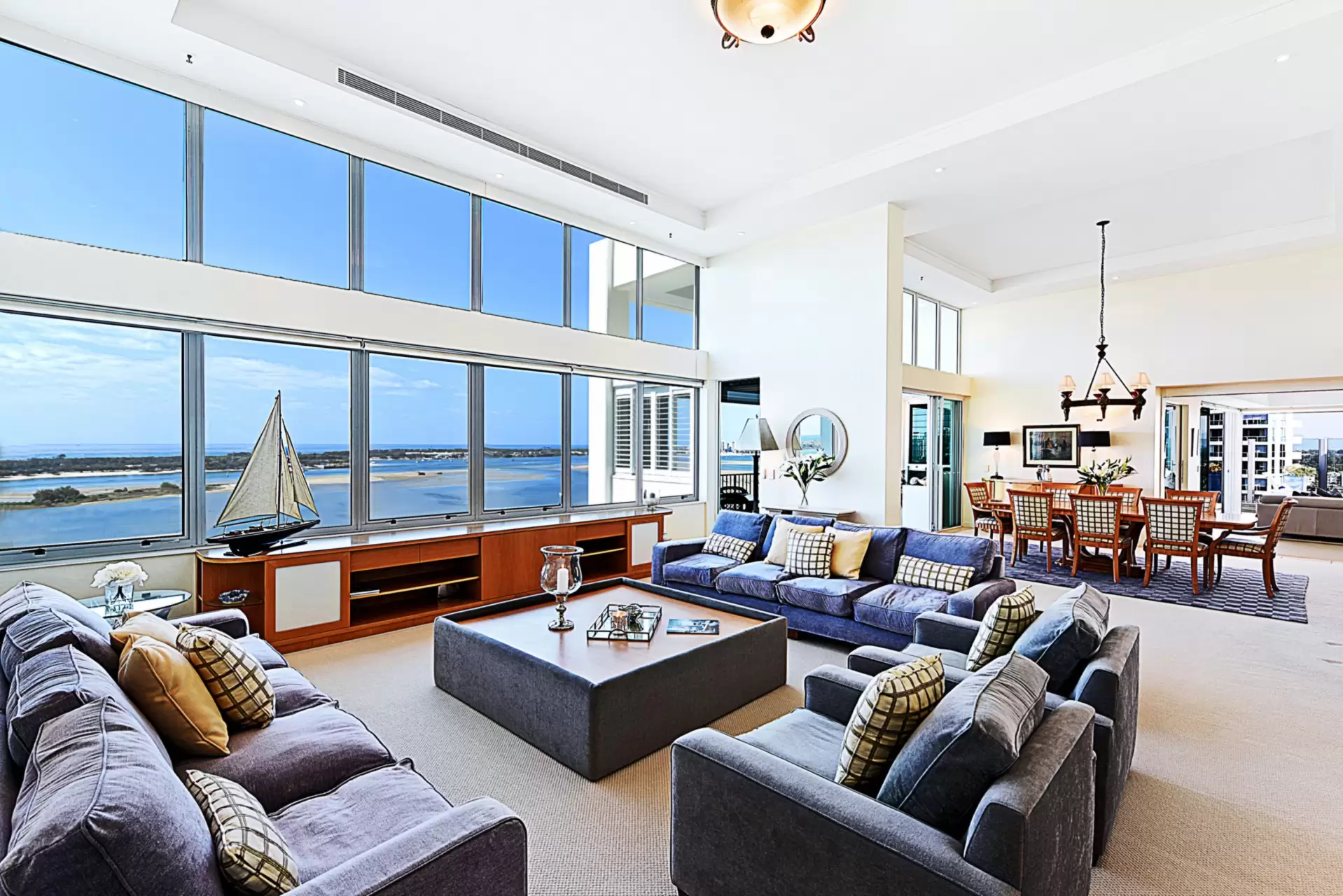67/326 Marine Parade, Labrador Sold by Queensland Sotheby's International Realty - image 1