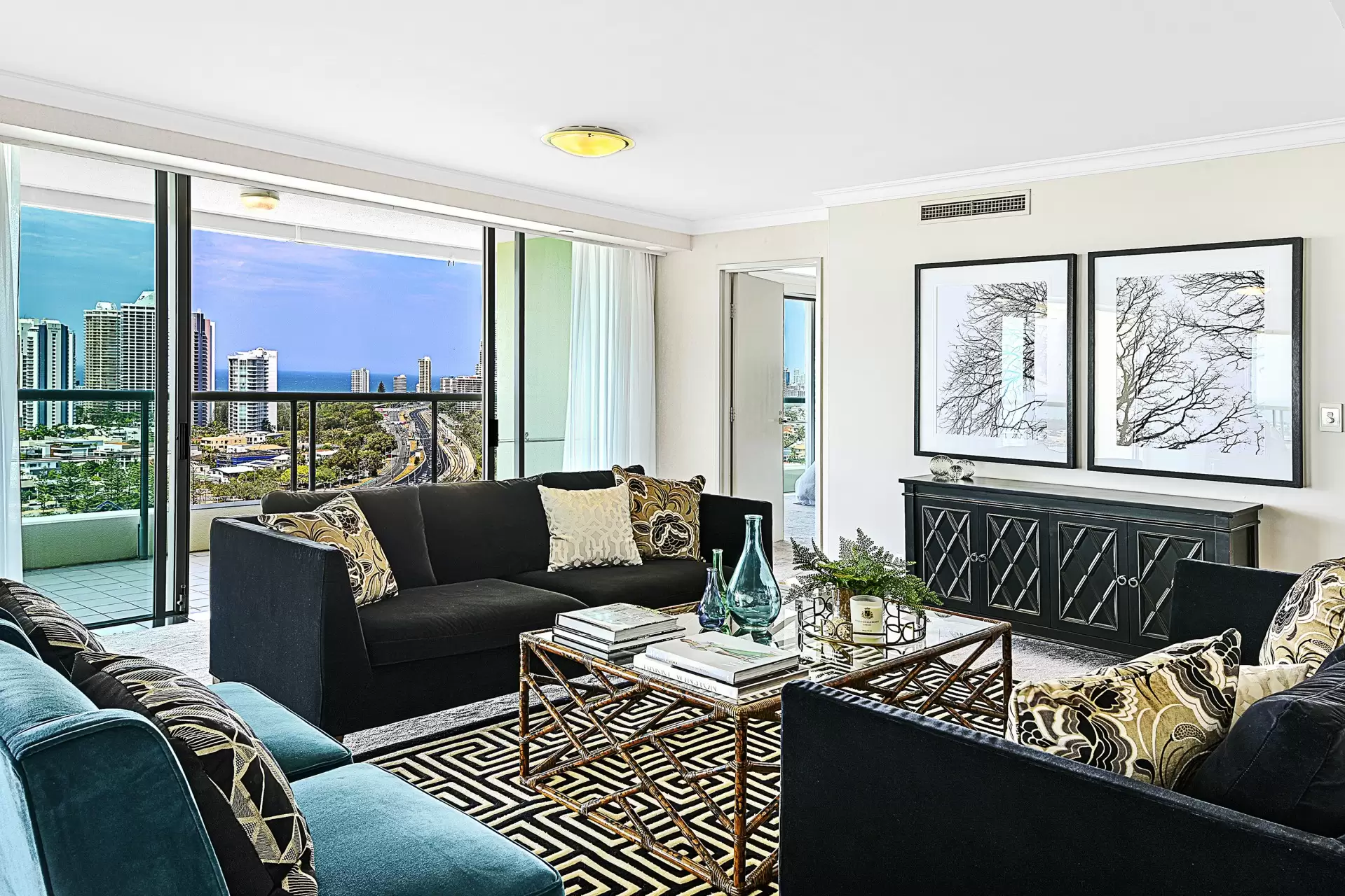 C20-3/75 Brighton Parade, Southport Sold by Queensland Sotheby's International Realty - image 1