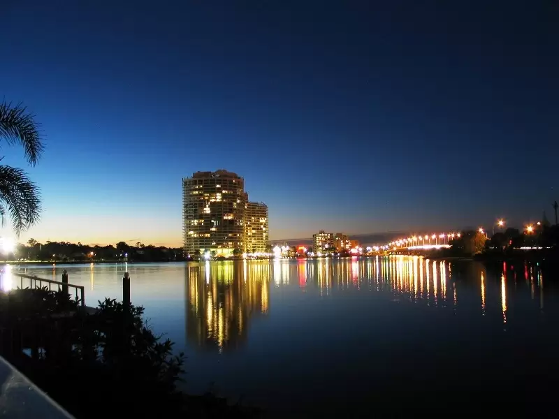 C20-3/75 Brighton Parade, Southport Sold by Queensland Sotheby's International Realty - image 1