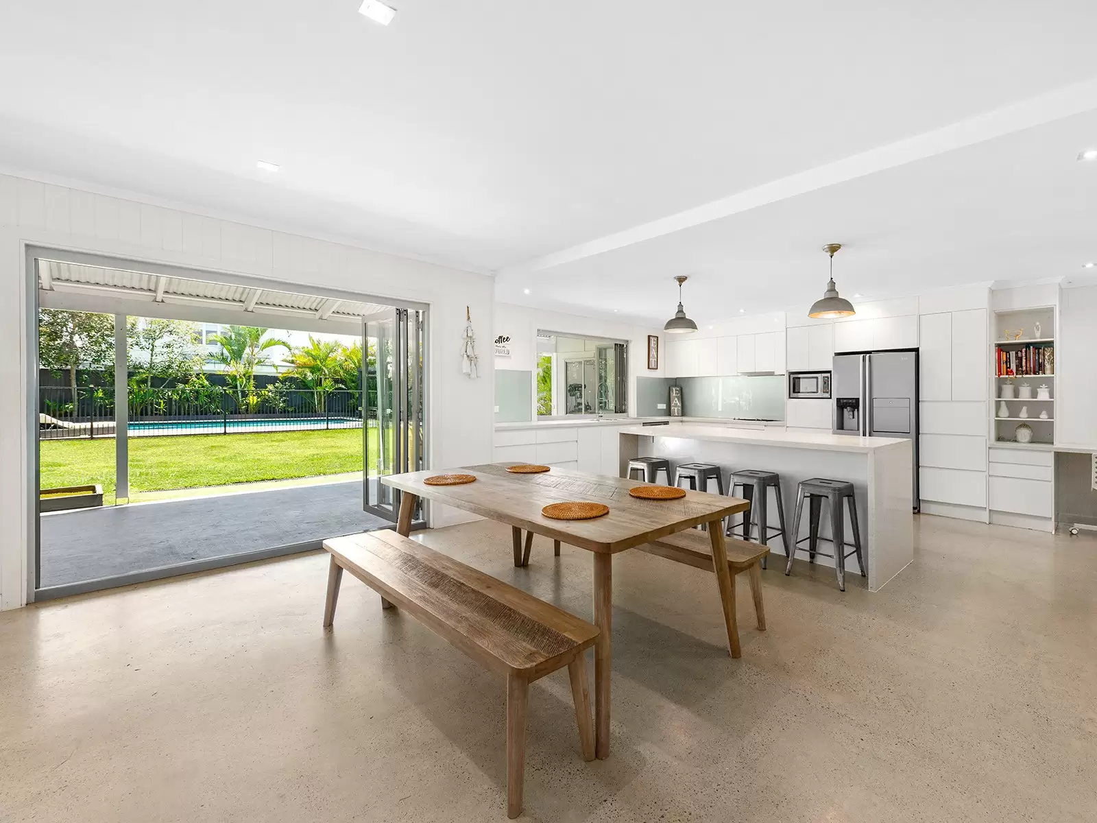 83 Lodge Road, Kalinga Sold by Queensland Sotheby's International Realty - image 1
